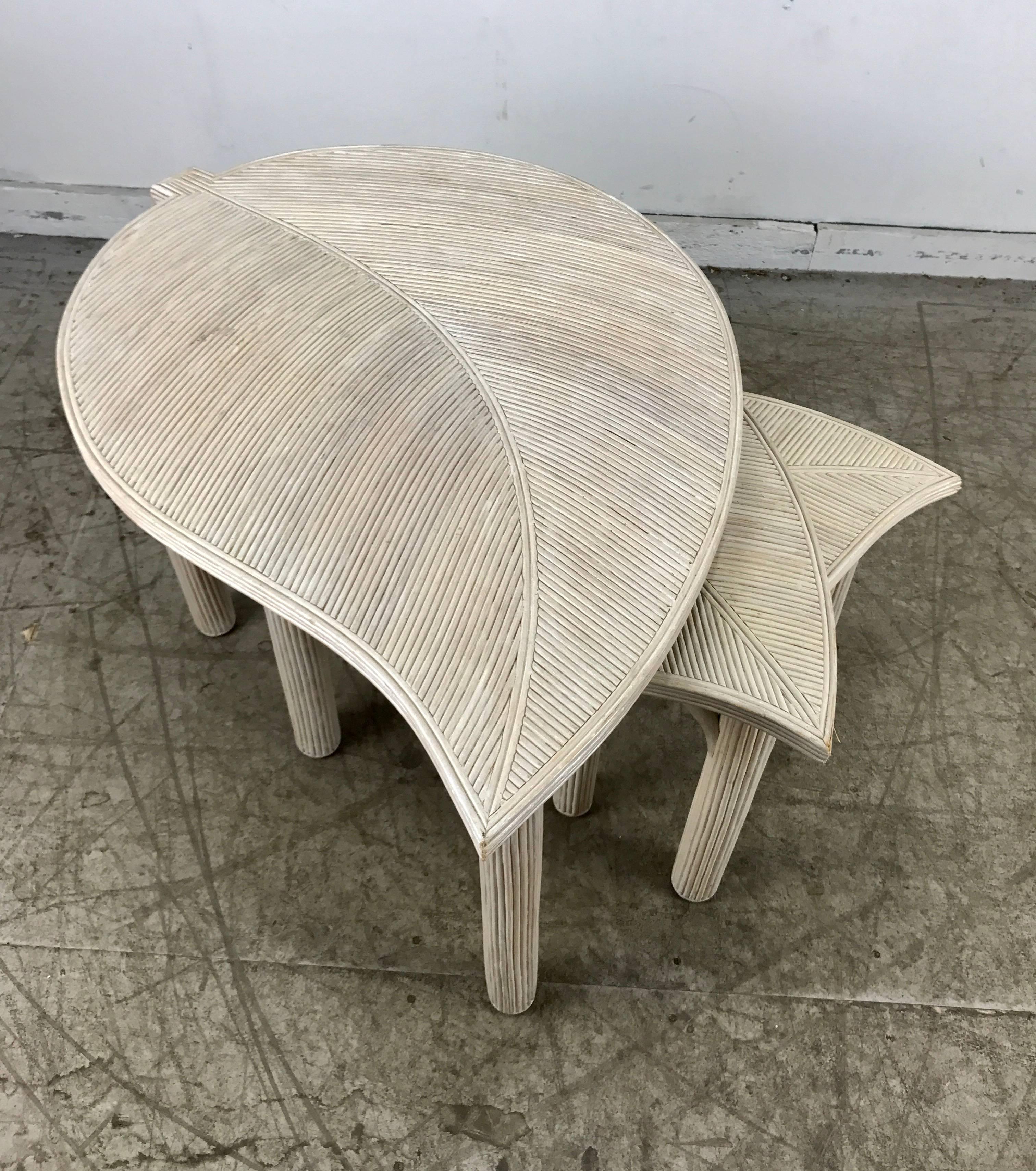 Decorative Leaf Motif Bamboo/Reed Nesting Tables Hollywood Regency In Good Condition For Sale In Buffalo, NY