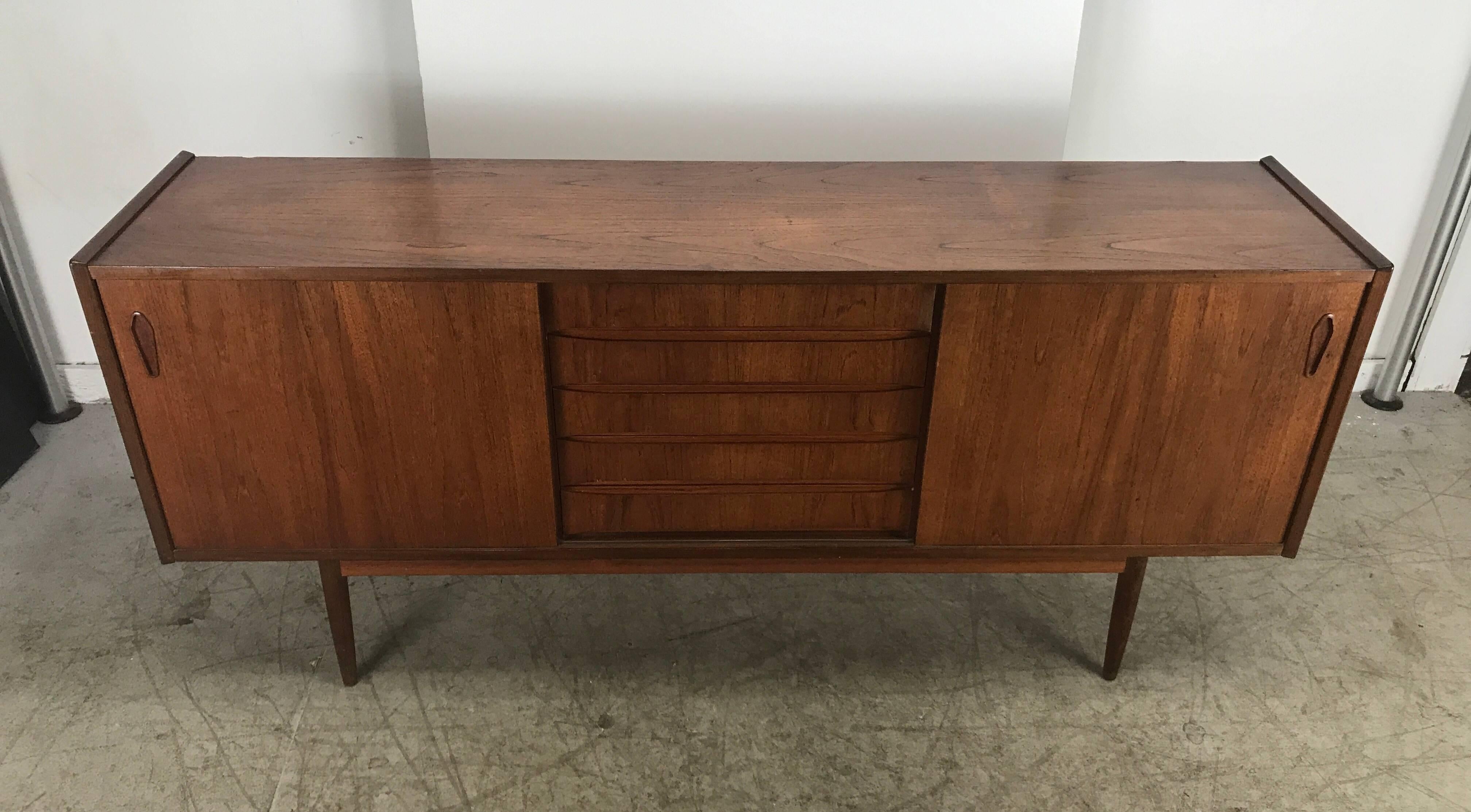 Scandinavian Modern Classic Danish Modern Credenza/Sideboard, Figured Walnut, Arne Vodder