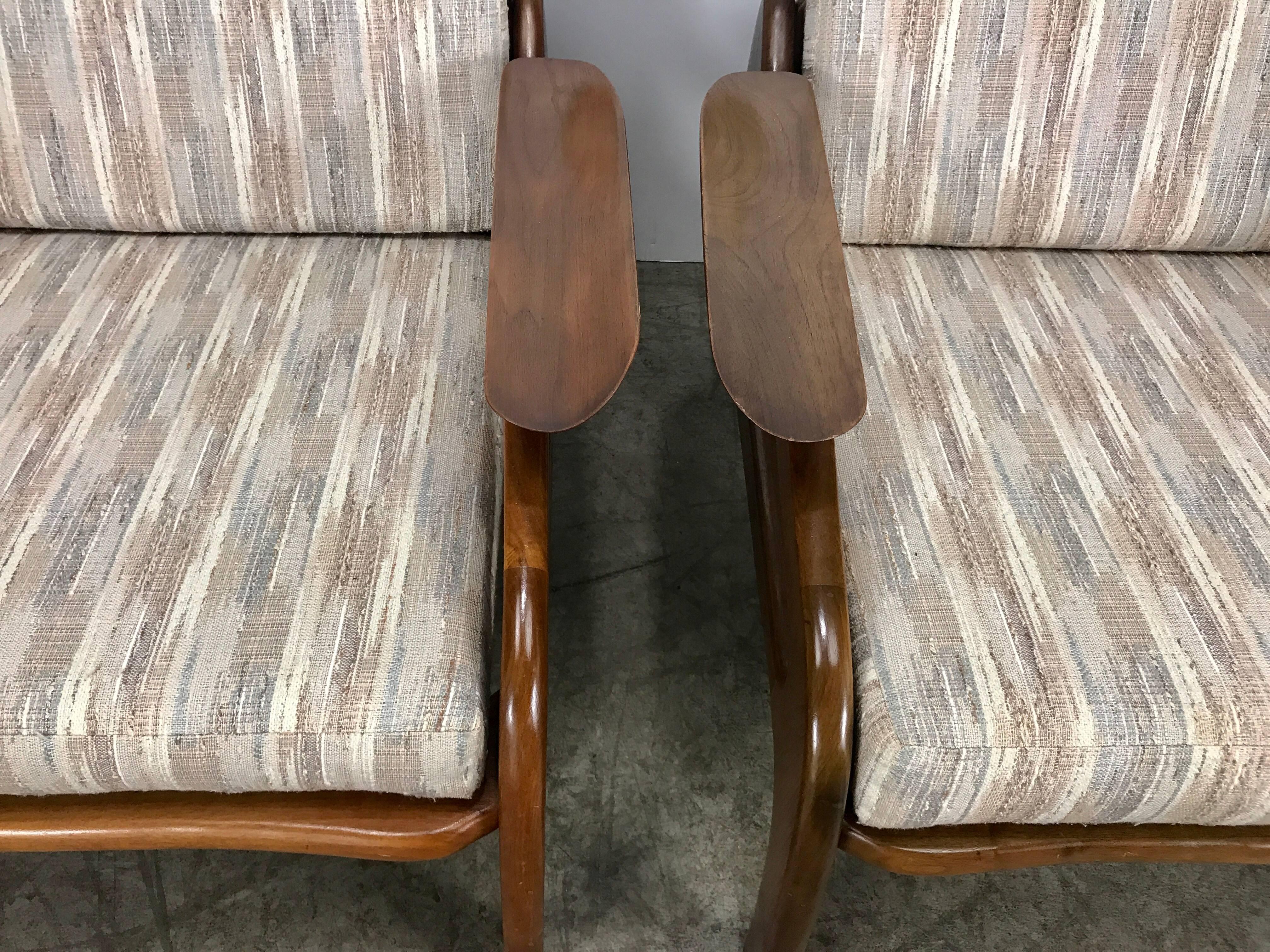 Mid-Century Modern Pair of Model 1209C Walnut Lounge Chairs by Adrian Pearsall /Craft Associates