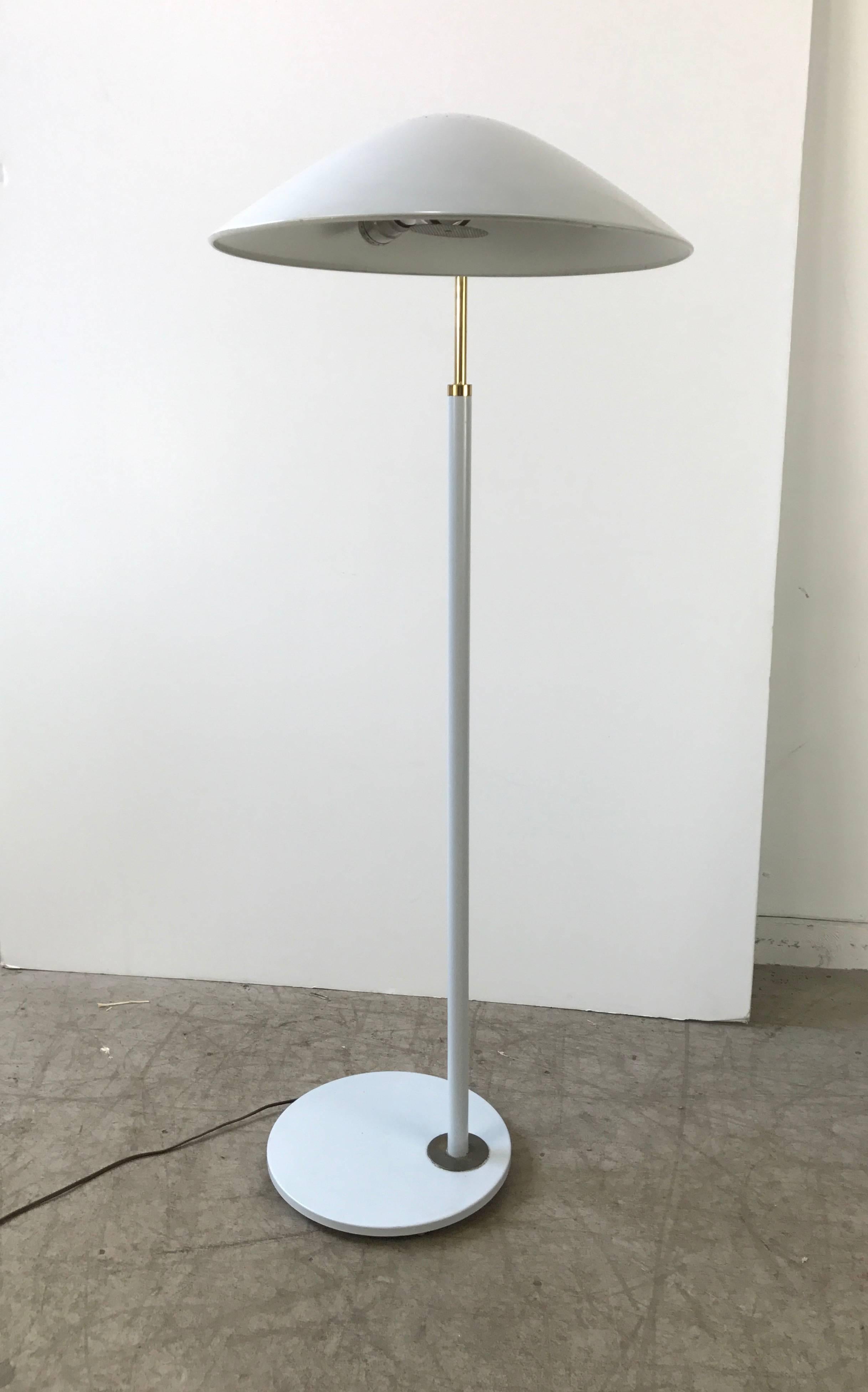 Elusive Gerald Thurston Lightolier Articulating Reading Lamp, 1950s In Excellent Condition In Buffalo, NY