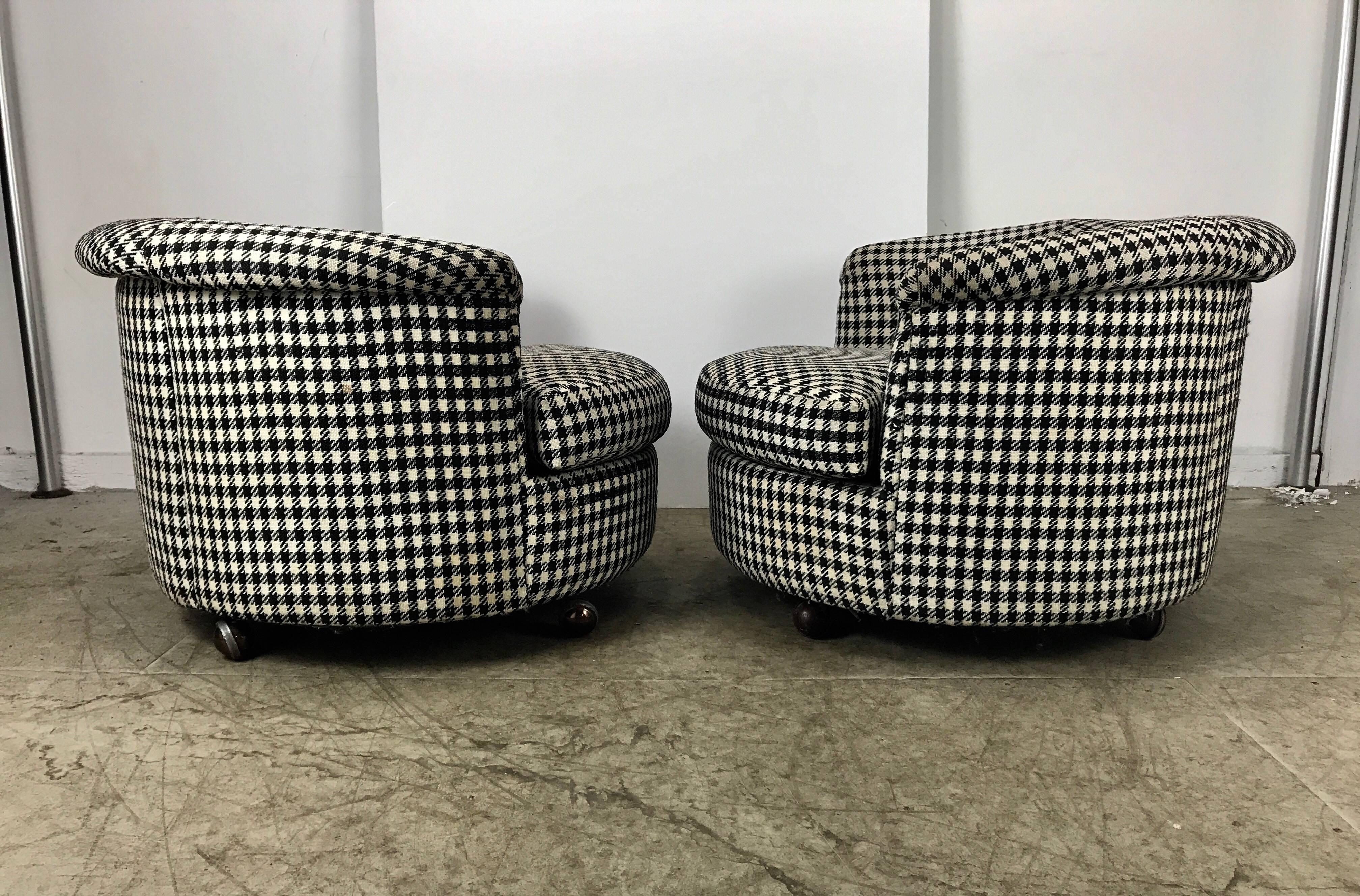 20th Century Pair of Barrel Back /Tub Lounge Chairs on Castors by Milo Baughman