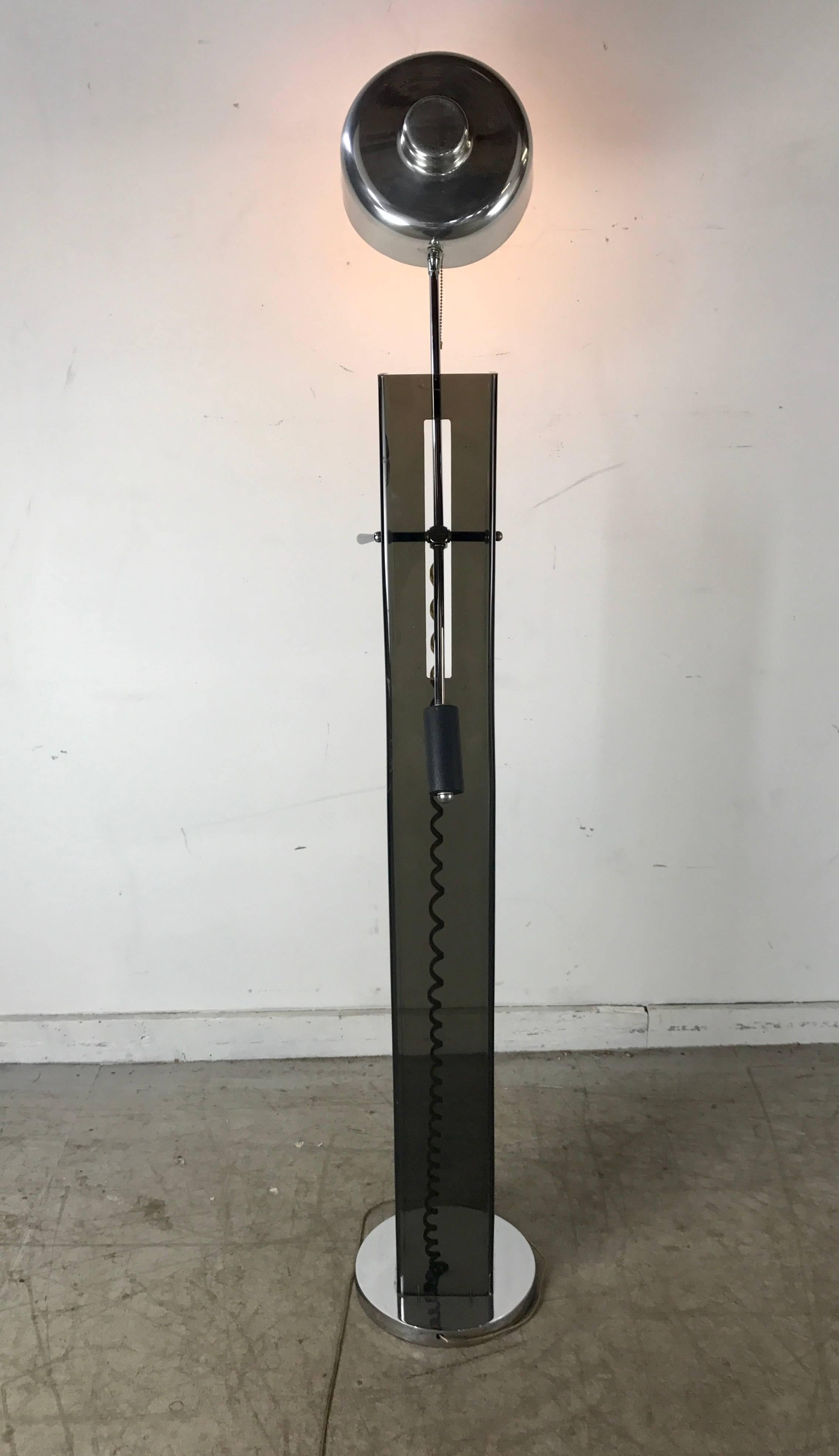 Mid-Century Modern Black Acrylic and Chrome Adjustable Arm Floor Lamp In Good Condition For Sale In Buffalo, NY