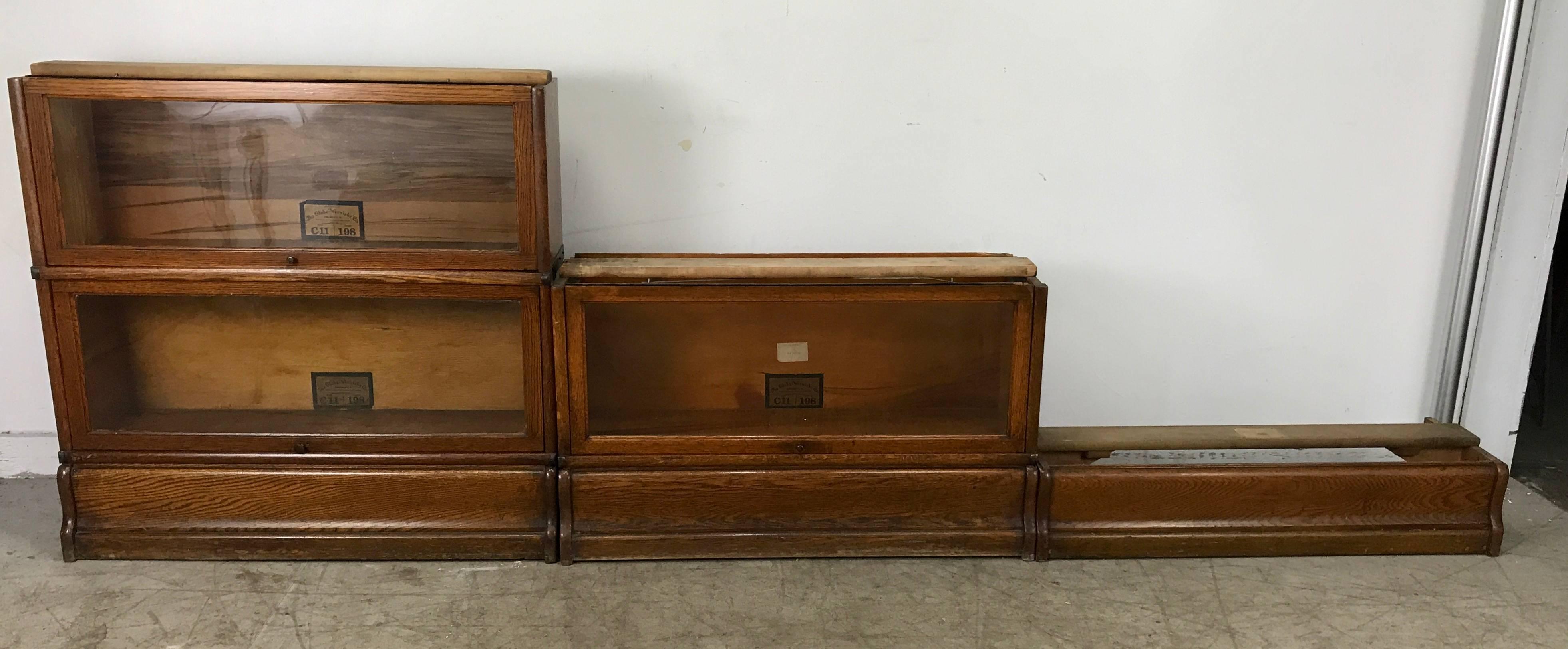 Edwardian Monumental Globe Wernicke Oak Bookcase, Cincinnati, 18 Pieces