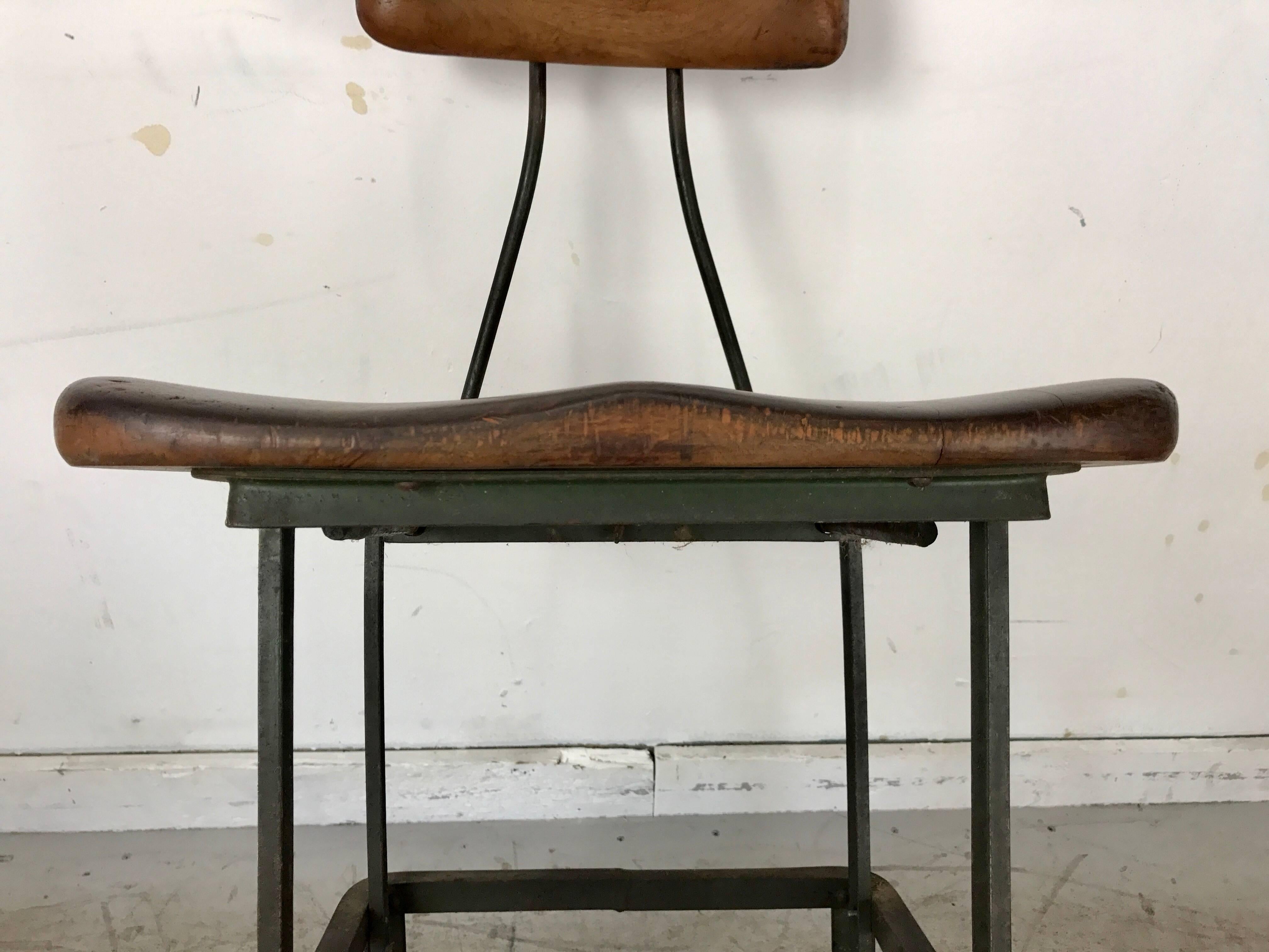 Early Adjustable Industrial Machinist Stool, Manufactured by Toledo In Distressed Condition For Sale In Buffalo, NY