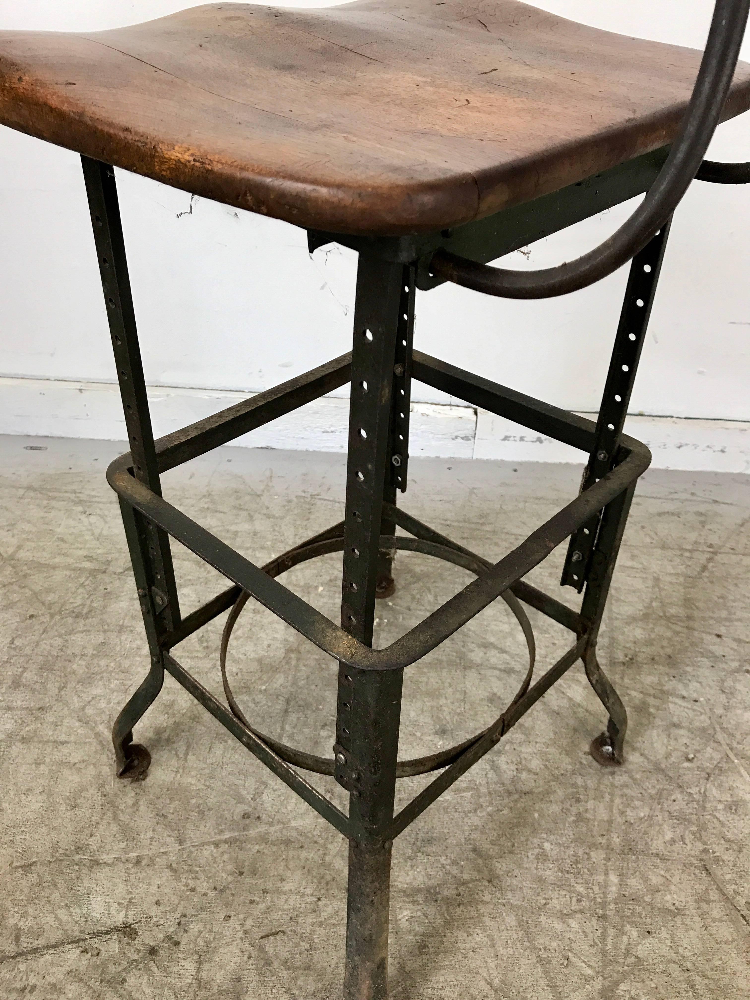 Early 20th Century Early Adjustable Industrial Machinist Stool, Manufactured by Toledo For Sale