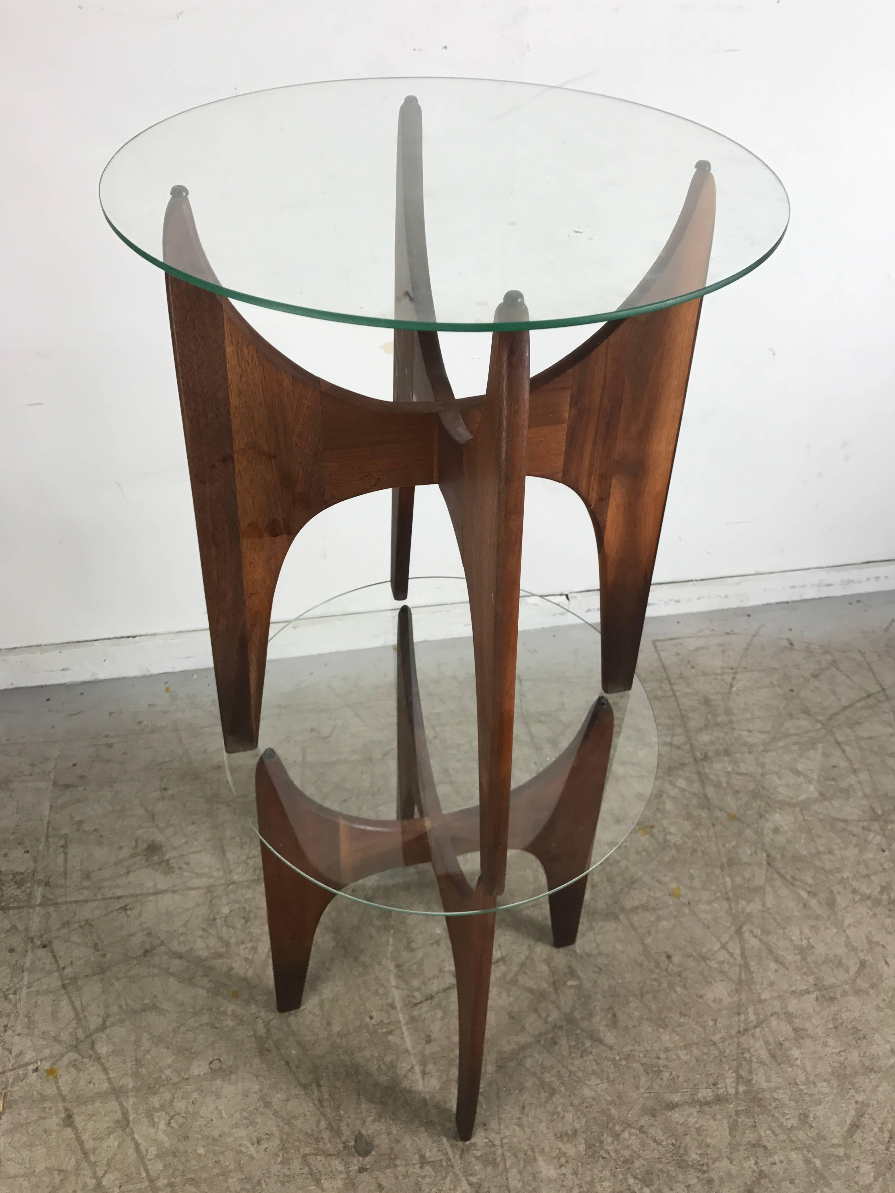 Elusive Pair of Tall Jax End or Lamp Tables Designed by Adrian Pearsall In Excellent Condition In Buffalo, NY