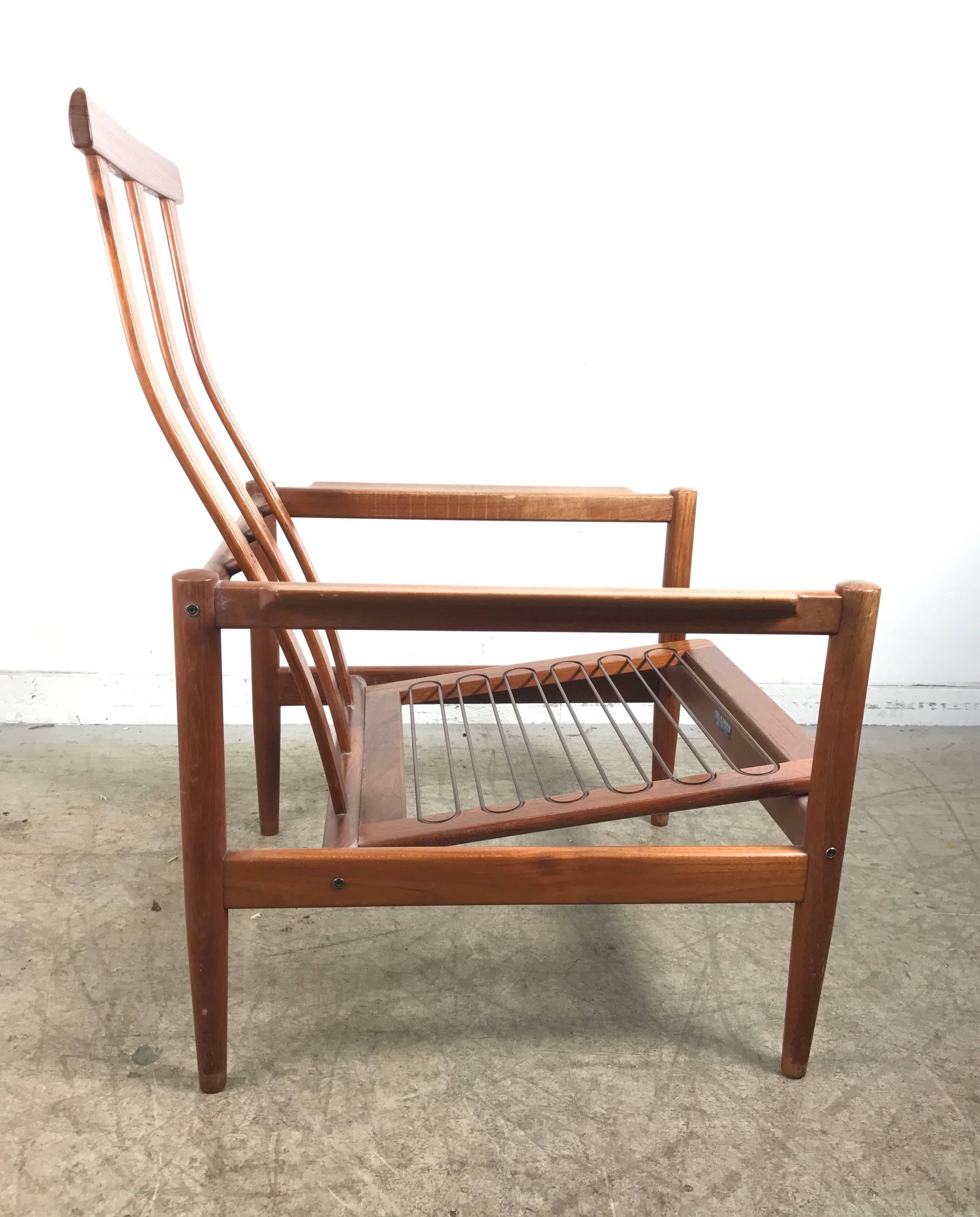 Scandinavian Modern Classic Danish Modern Lounge Chair Børge Jensen & Sønner For Sale