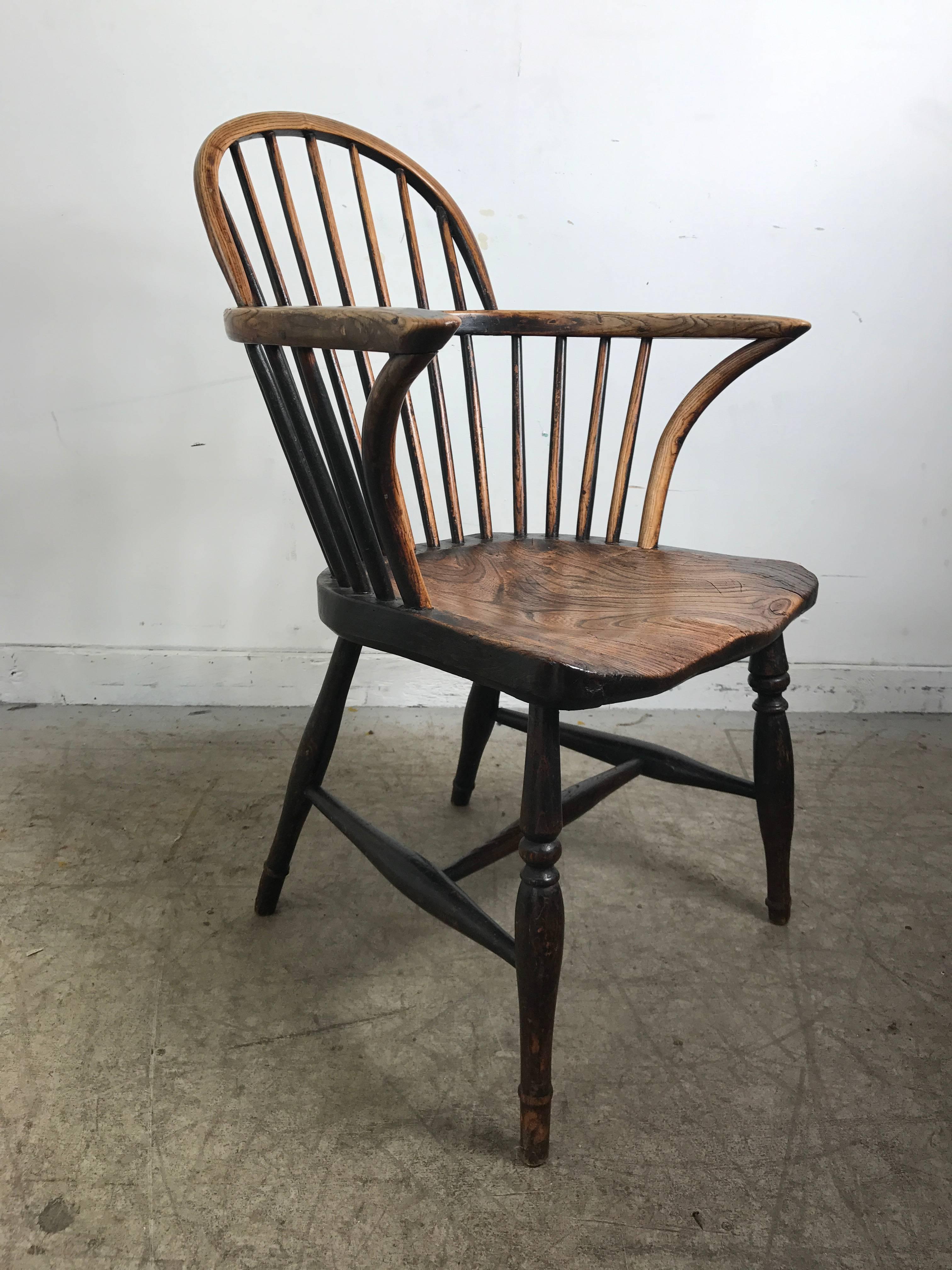 American Craftsman Classic English Elm Antique Windsor Chair