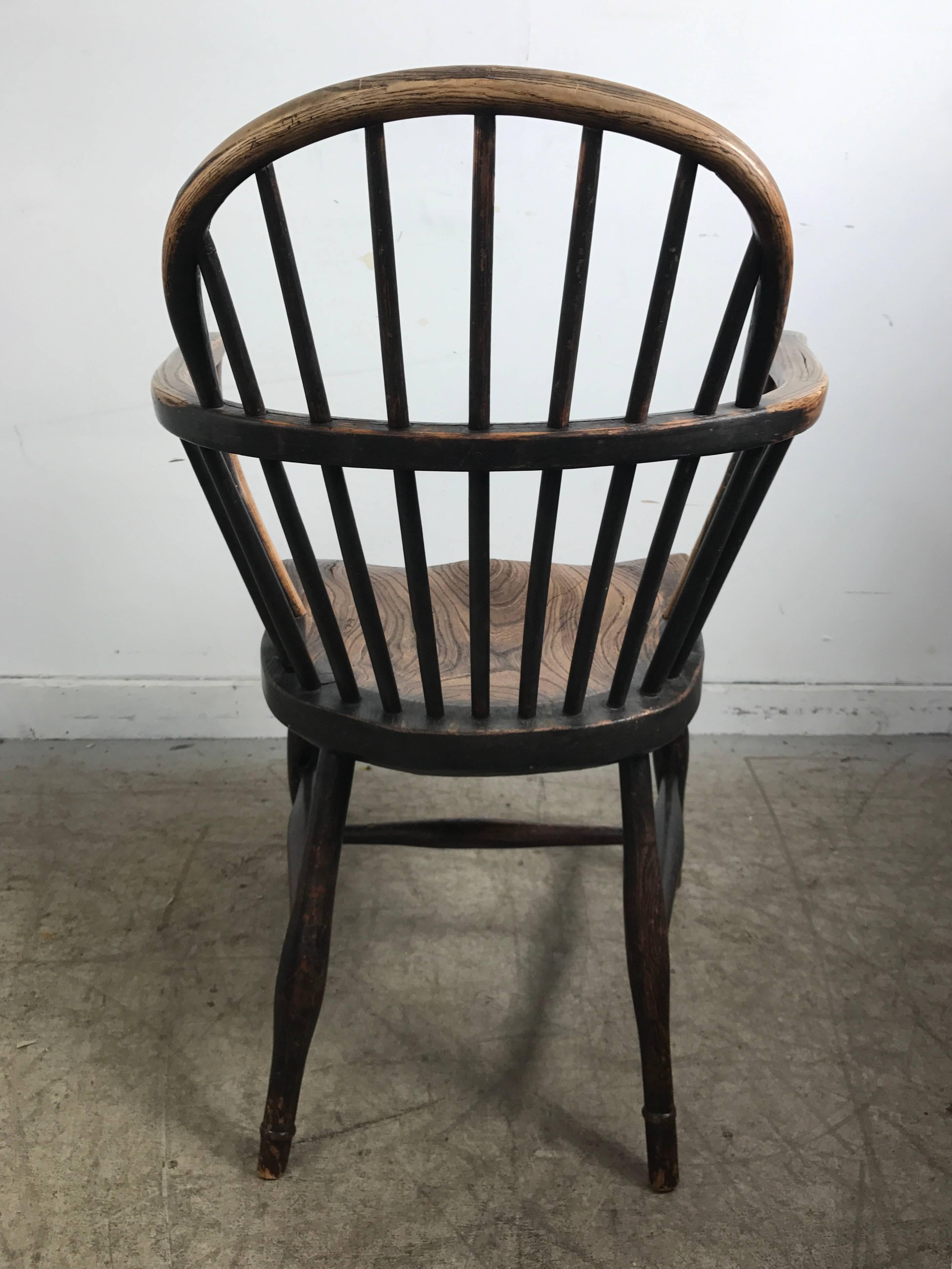 Classic English Elm Antique Windsor Chair 1