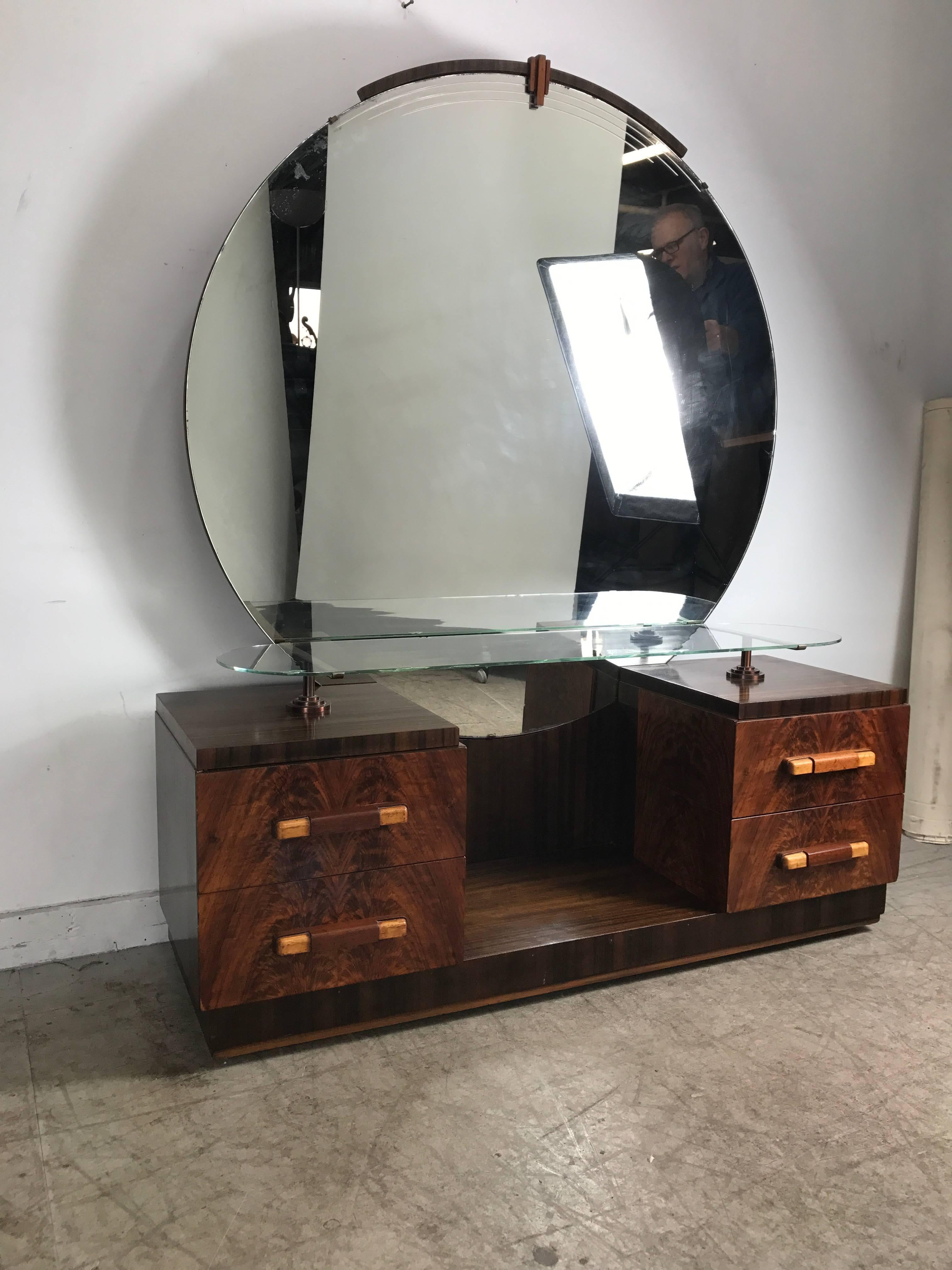 Mid-20th Century American Art Deco Vanity, Dressing Table, Mirror Manner of Donald Deskey