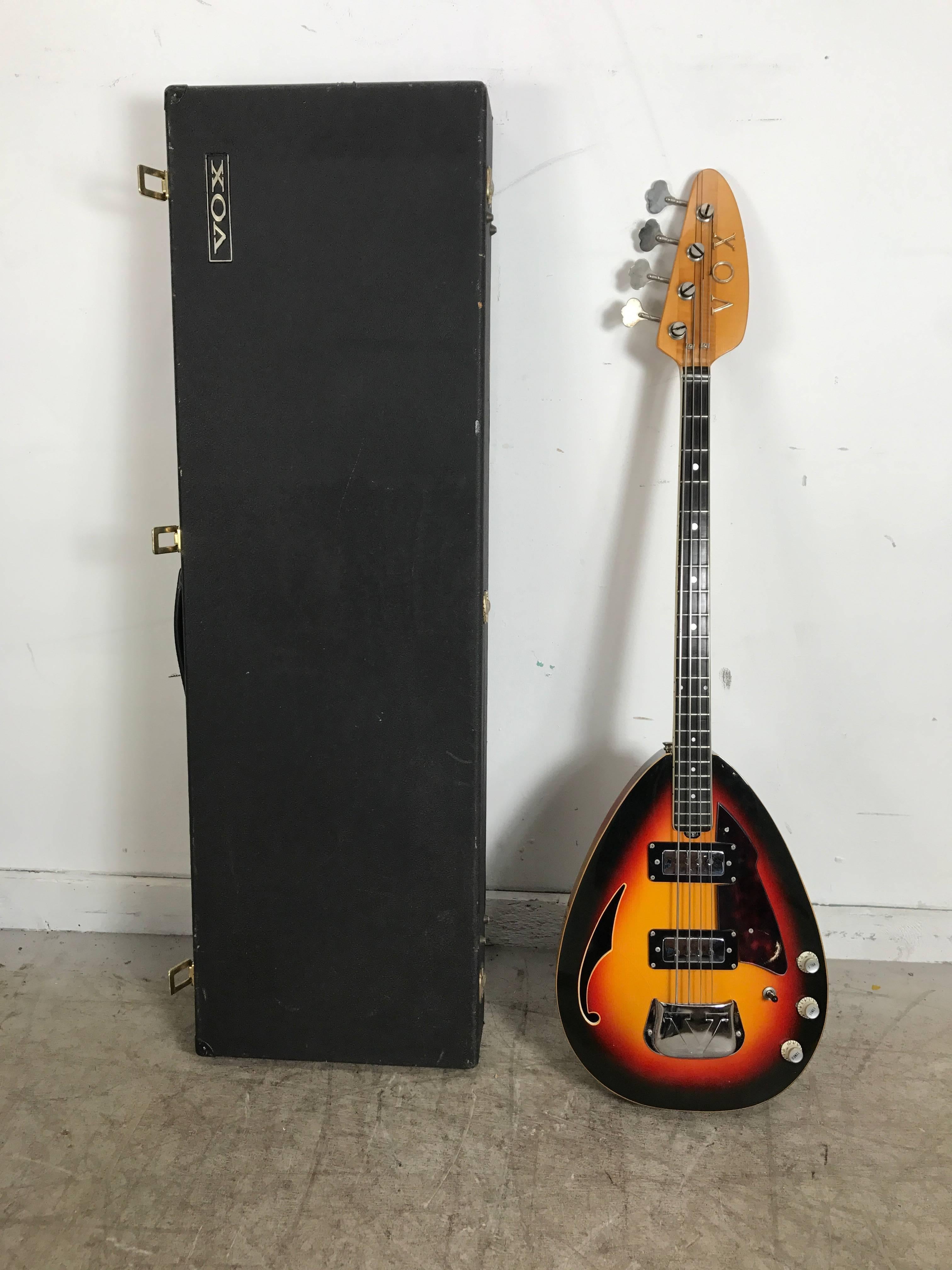 Italian Rare 1968 Vox Teardrop Bass Guitar V284 Stinger IV, Made in Italy