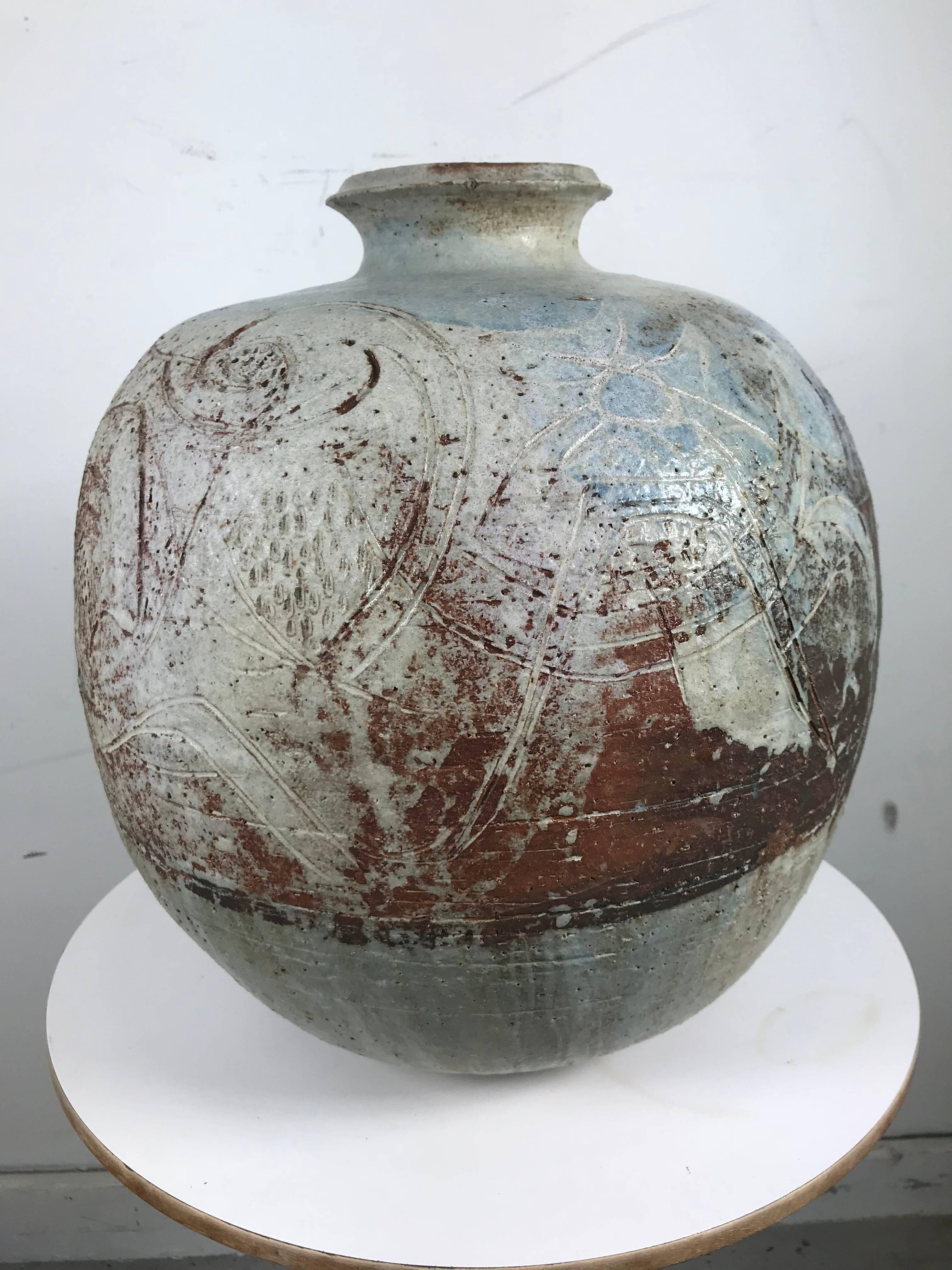 Monumental Ceramic Vase or Vessel by Frans Wildenhain In Excellent Condition In Buffalo, NY