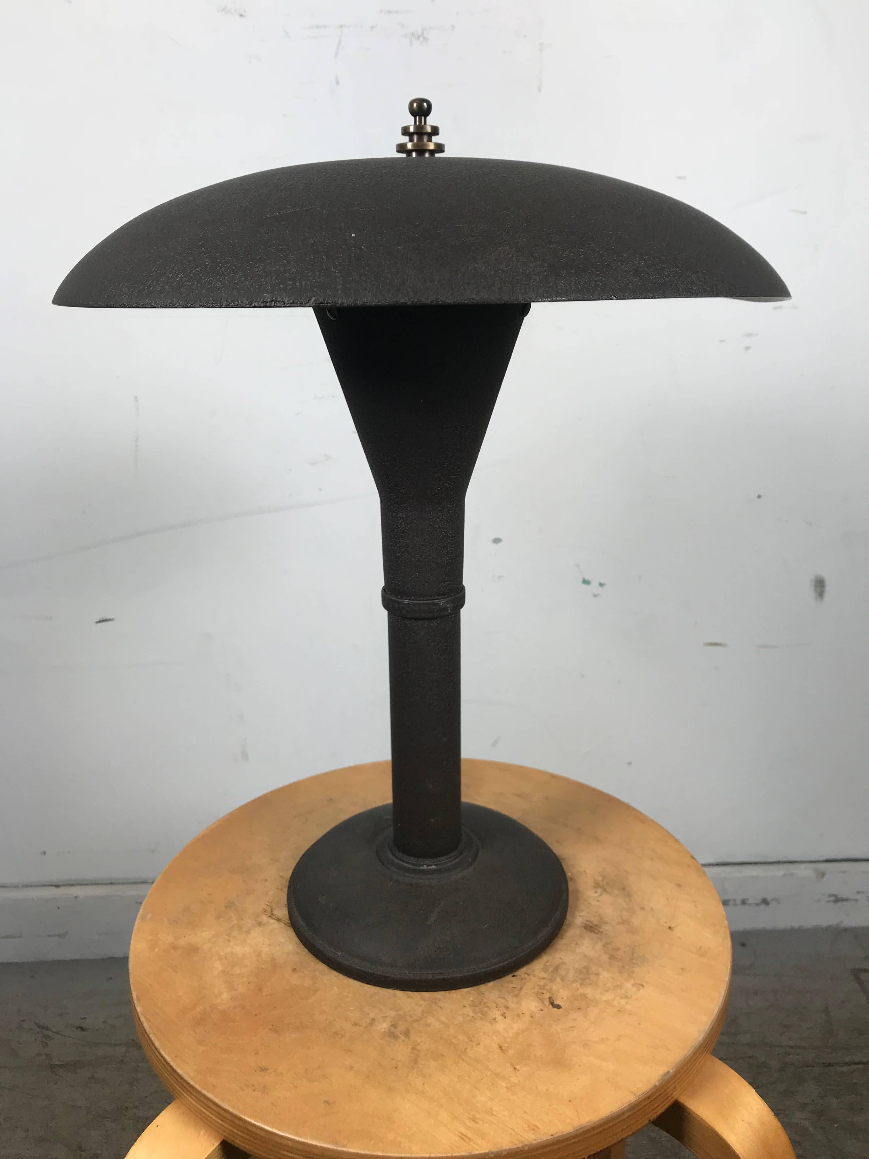 art deco table lamp