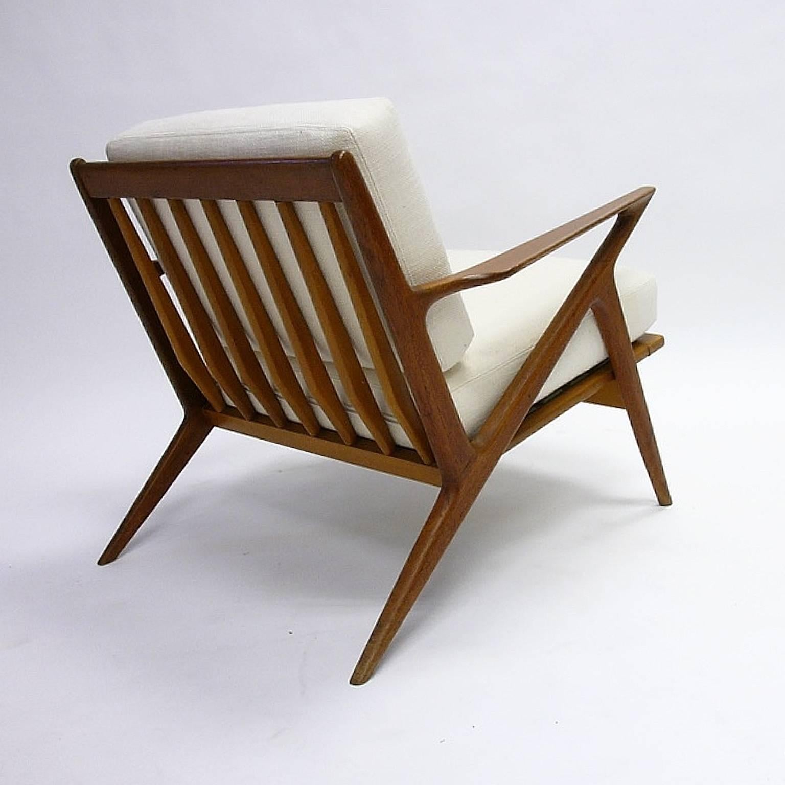 Poul Jensen for Selig ''Z'' Lounge Chair with New Upholstery 1