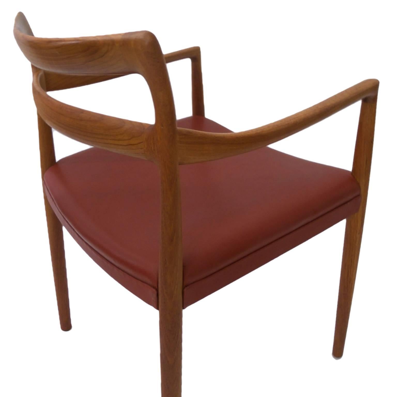 Six Danish Modern Sculptural Dining Chairs attr. H.W. Klein -Teak & Red Leather In Excellent Condition In Hudson, NY