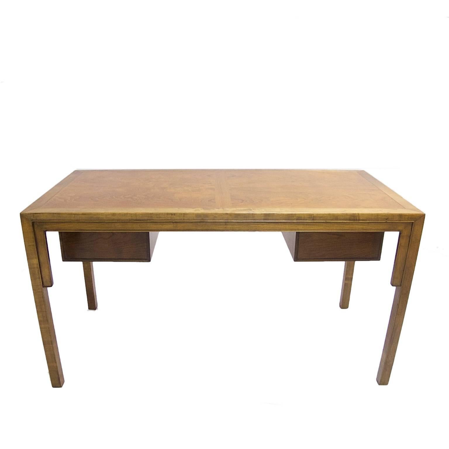 Michael Taylor for Baker Mid-Century Modern Desk in Walnut with Disc Pulls In Excellent Condition In Hudson, NY