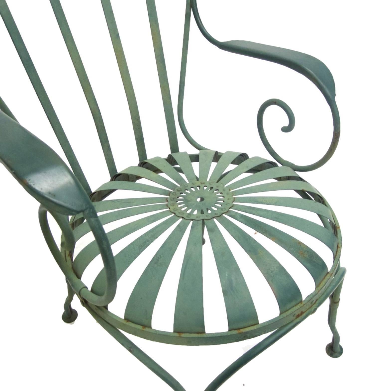Francois Carre Sunburst Französisch Grün Outdoor Garten oder Terrasse Stühle (Gemalt)