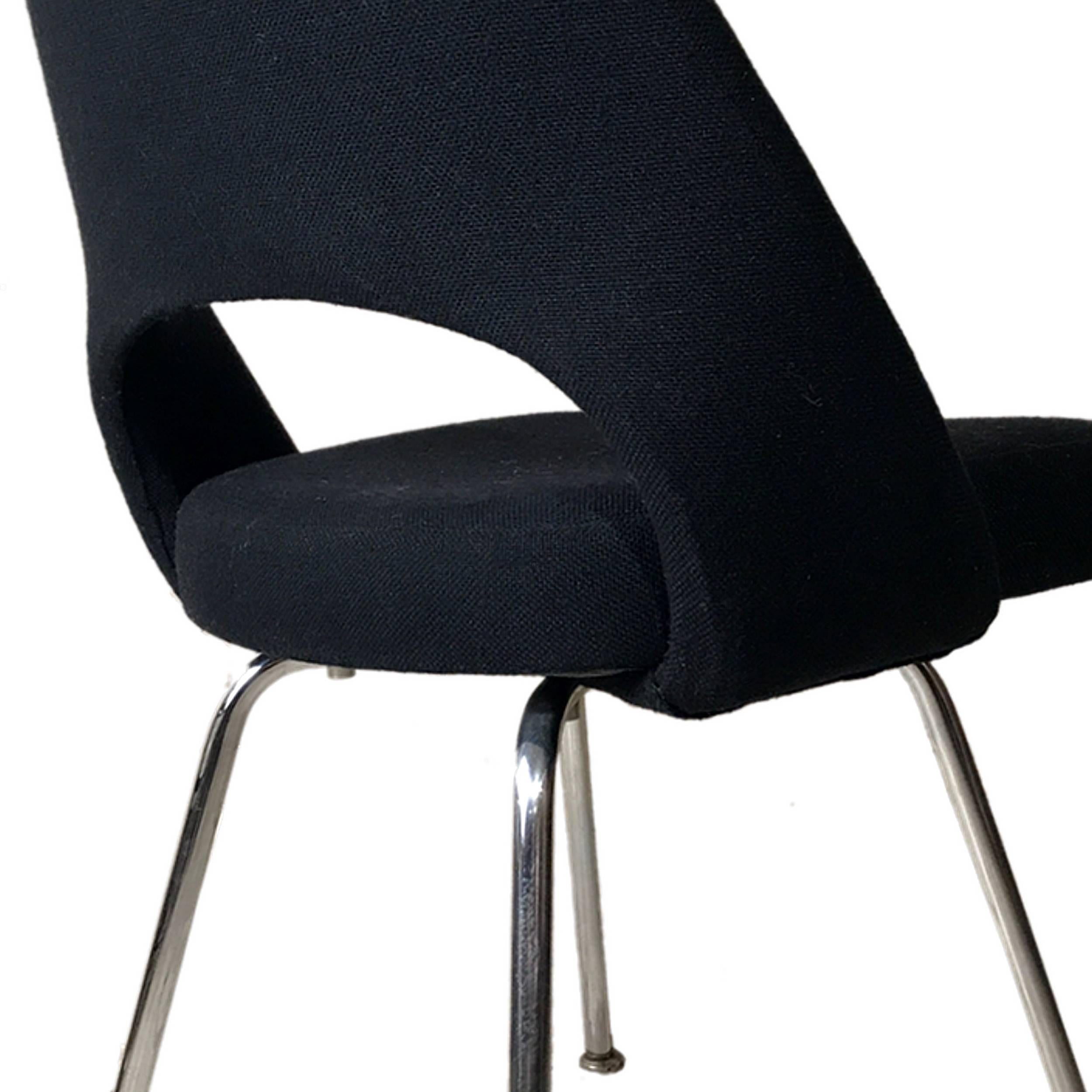 Mid-Century Modern Eero Saarinen for Knoll Executive Side Chair in Knoll Black Upholstery