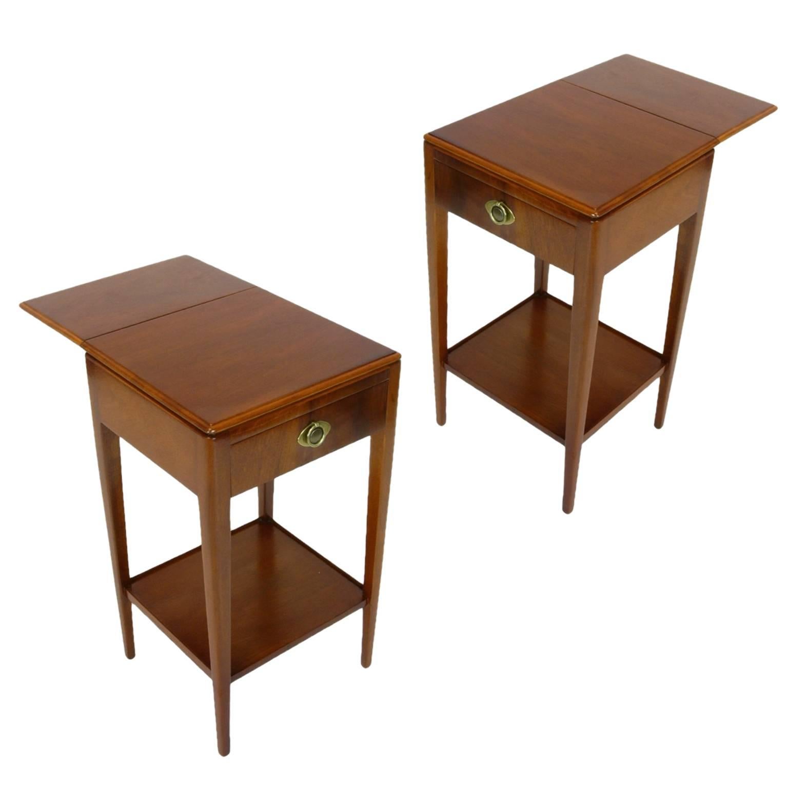 American Pair of Nightstands or Bedside Tables by Johnson Furniture