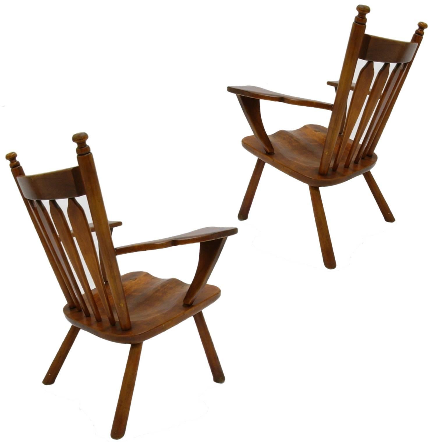Pair of American Modern Hard Maple Lounge Chairs by Cushman by Herman DeVries In Good Condition In Hudson, NY