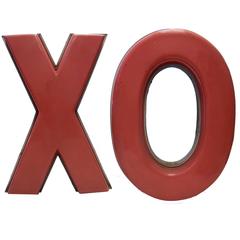 Très grand panneau néon vintage du milieu du siècle Lettres d'amour XO ou OX en rouge