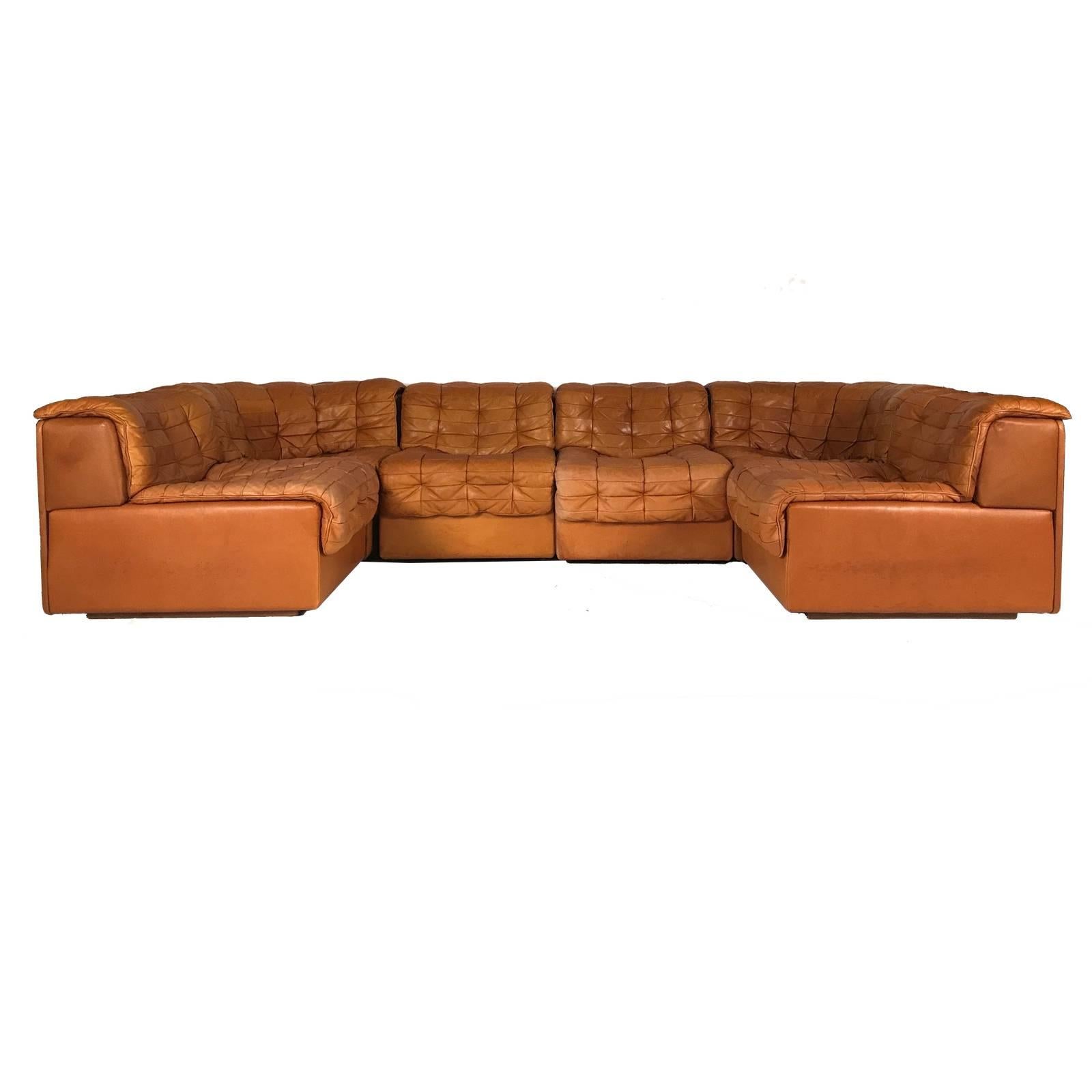 Six piece sectional set consisting of four armless pieces, and two pieces that can function as end or corner pieces. One is designed as a corner piece and one as an end. See photos.
Four pieces of model: DS11 - each piece measures: 25.5" W x