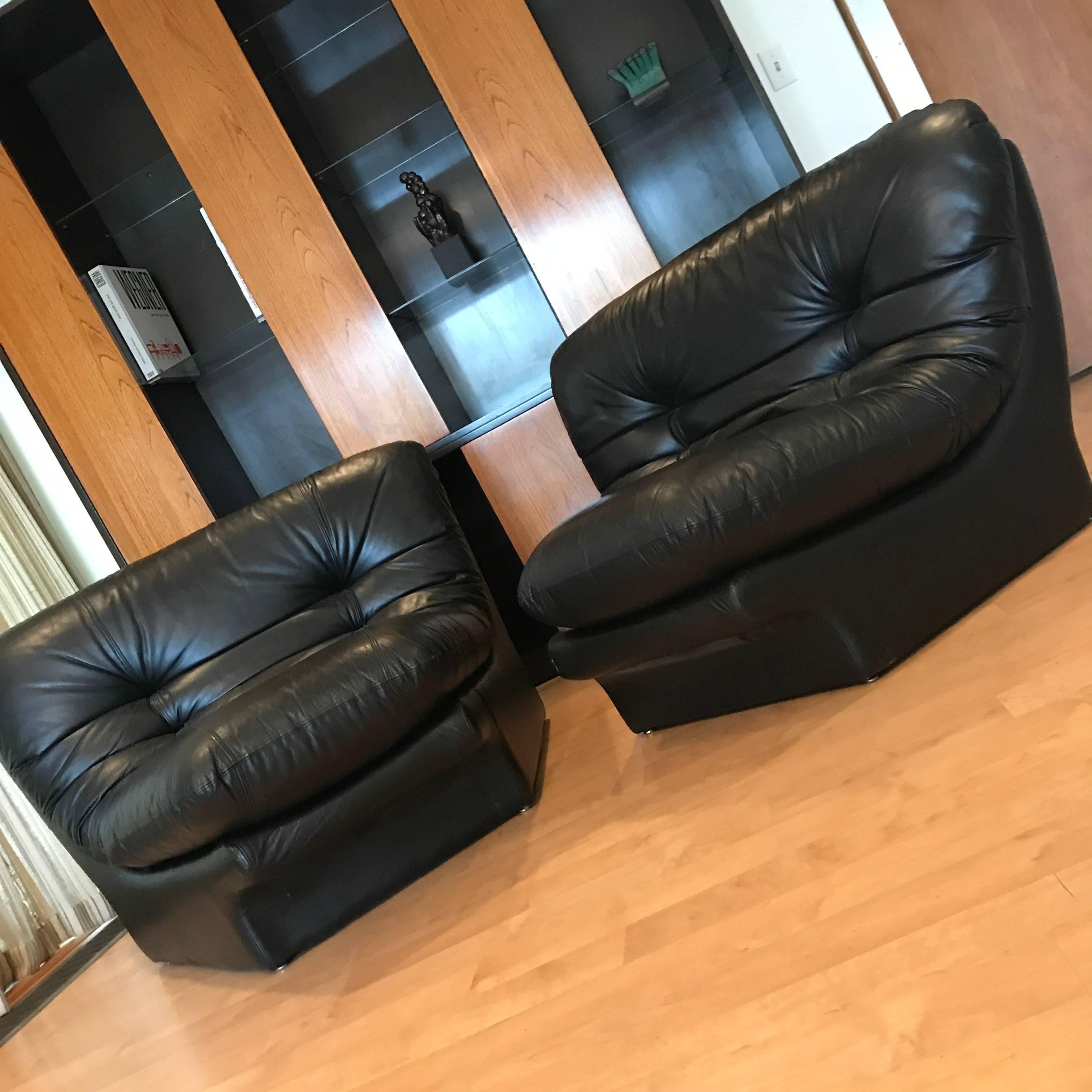 American Pair Stunning 1970s Space Age Modern Black Wedge Leather Lounge Chairs  Preview