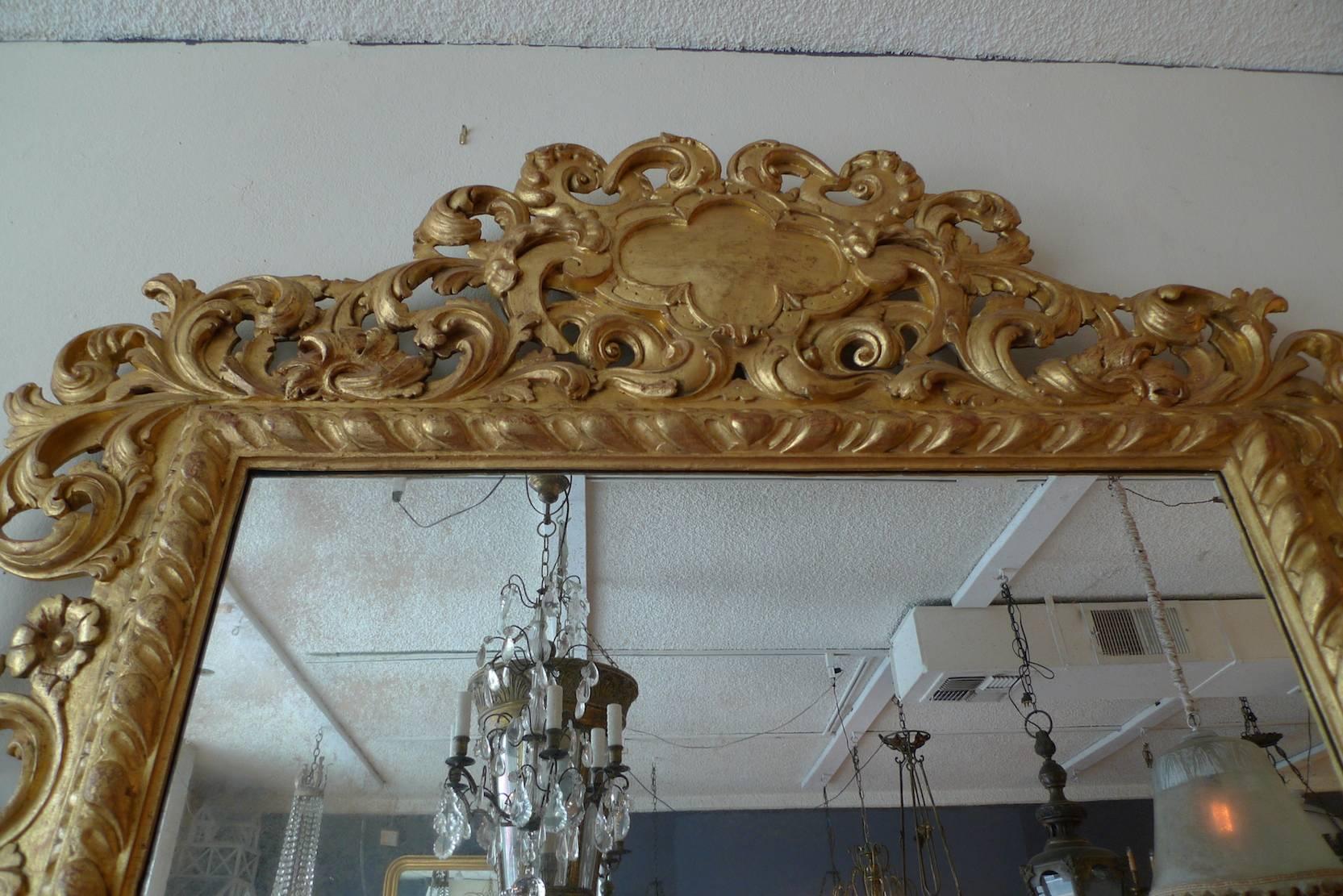 Italian 19th century gold leaf wood-framed mirror