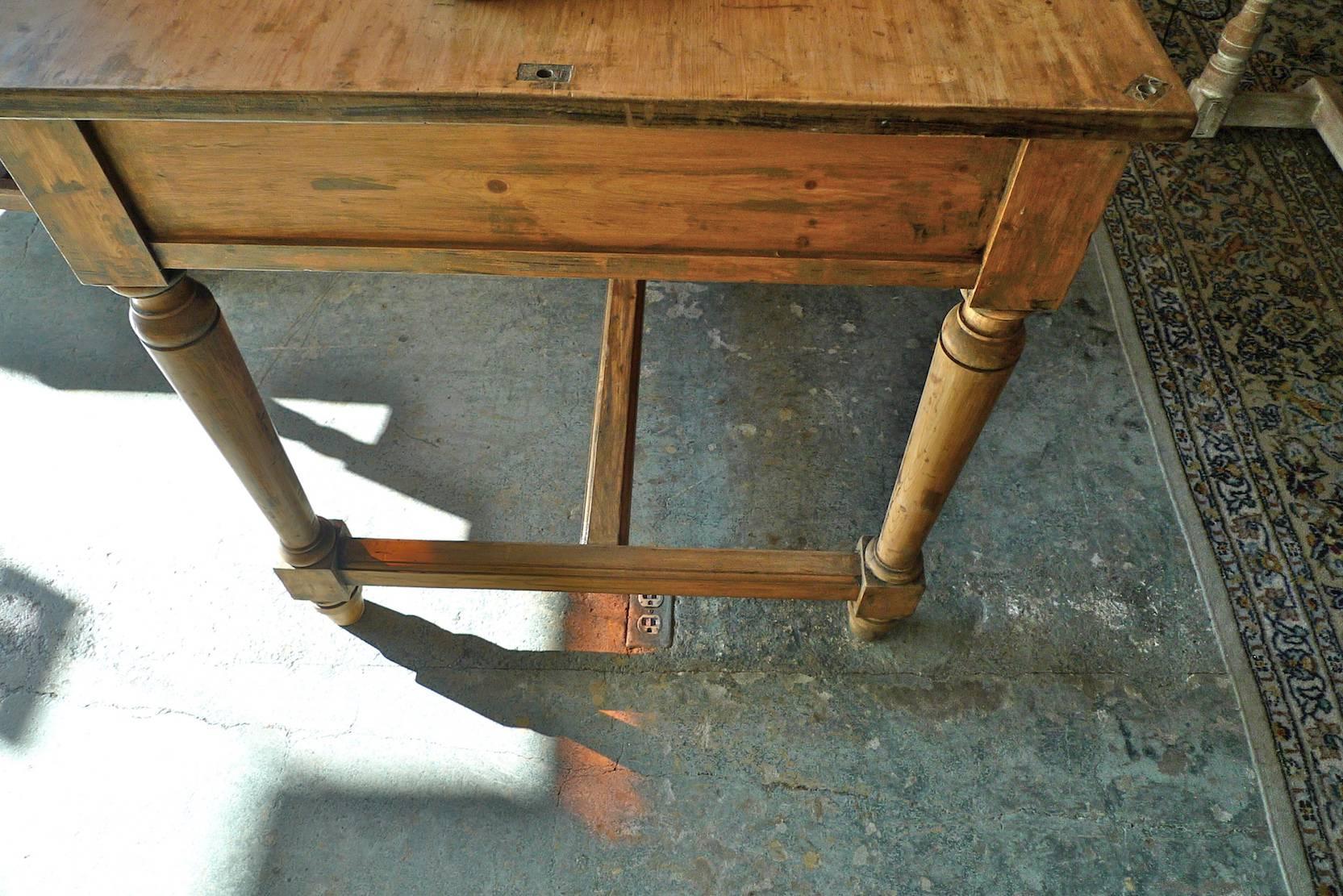French 19th Century Pine Farm Table In Distressed Condition In Santa Monica, CA