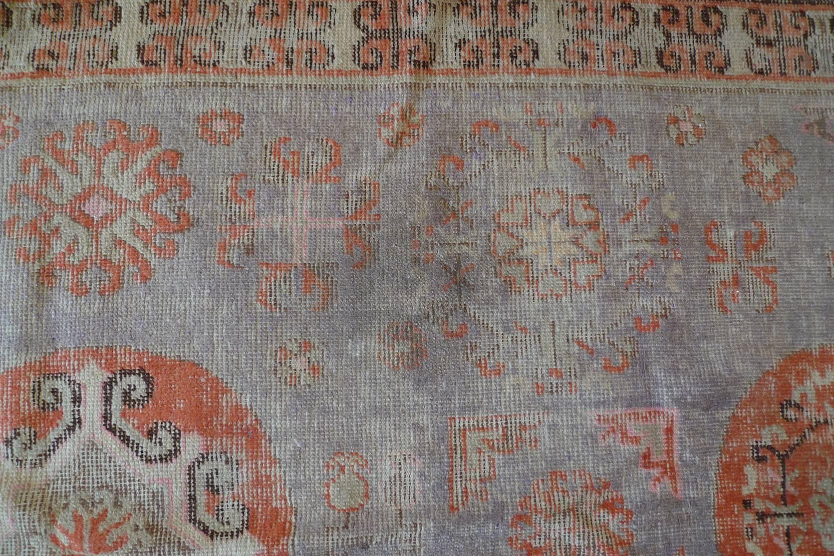 20th Century Woven Rug with Coloured Pattern