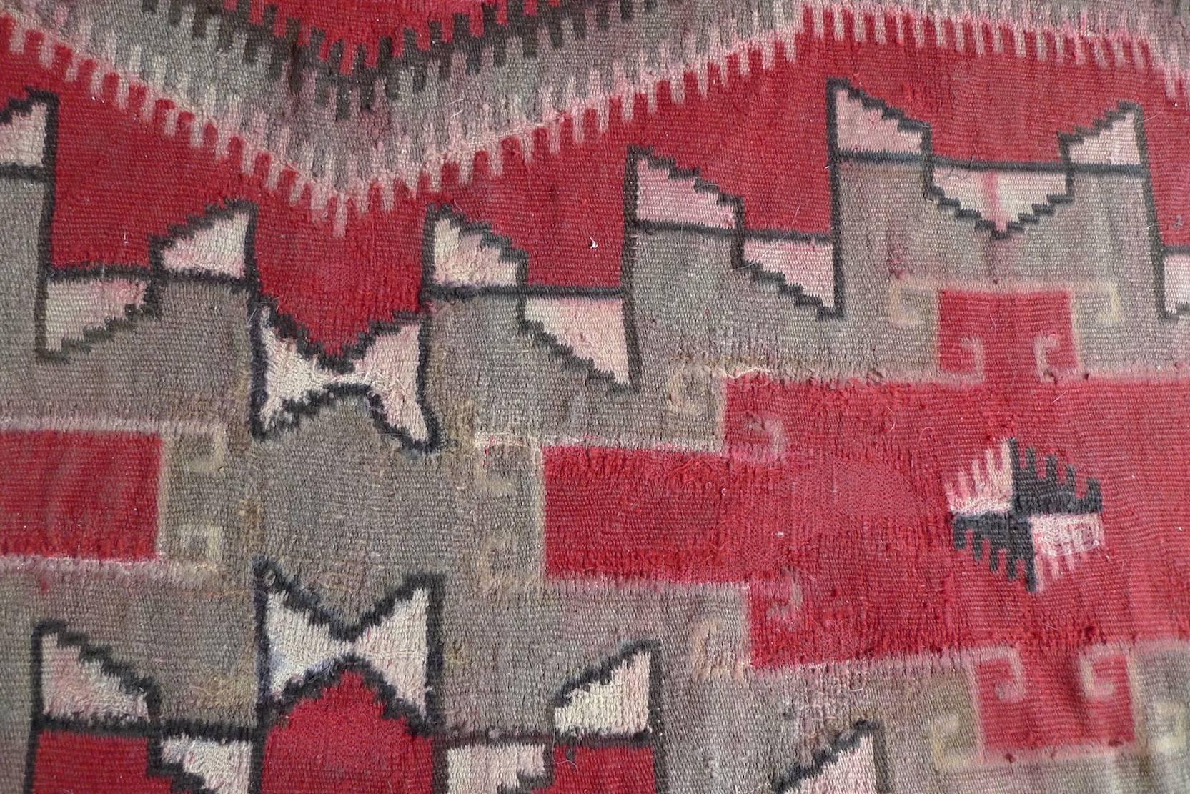 Navajo Vintage Handwoven Wool Rug 1