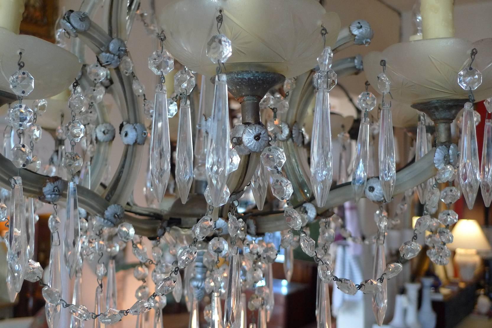 French 19th Century Eight-Light Crystal Chandelier 1