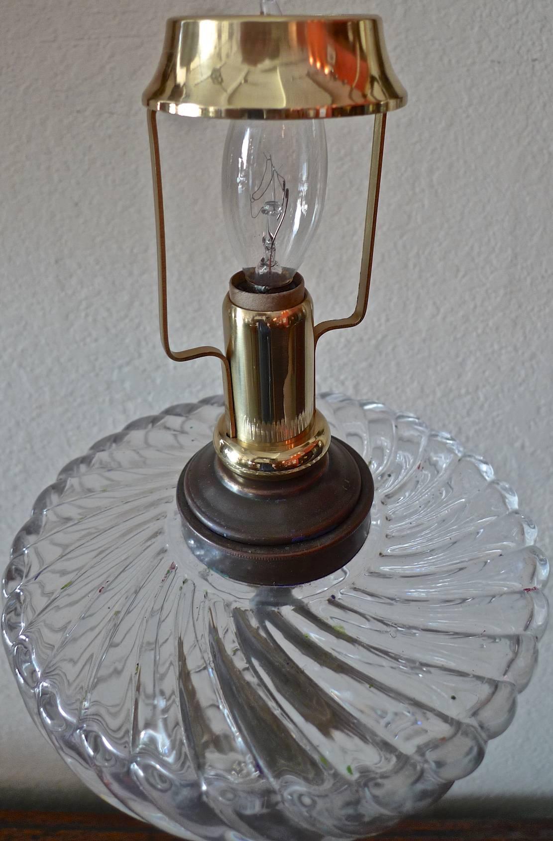 Polished English 19th Century Brass and Glass Column Table Lamp