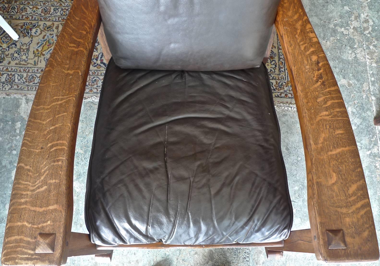 American Arts & Crafts Mission Rocking Chair by Limberts & Two Leather Cushions 2