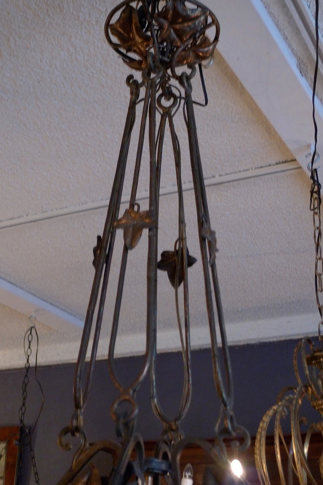 French 1920s Bronze Chandelier with Five Lights Covered by Etched Glass Globes 2