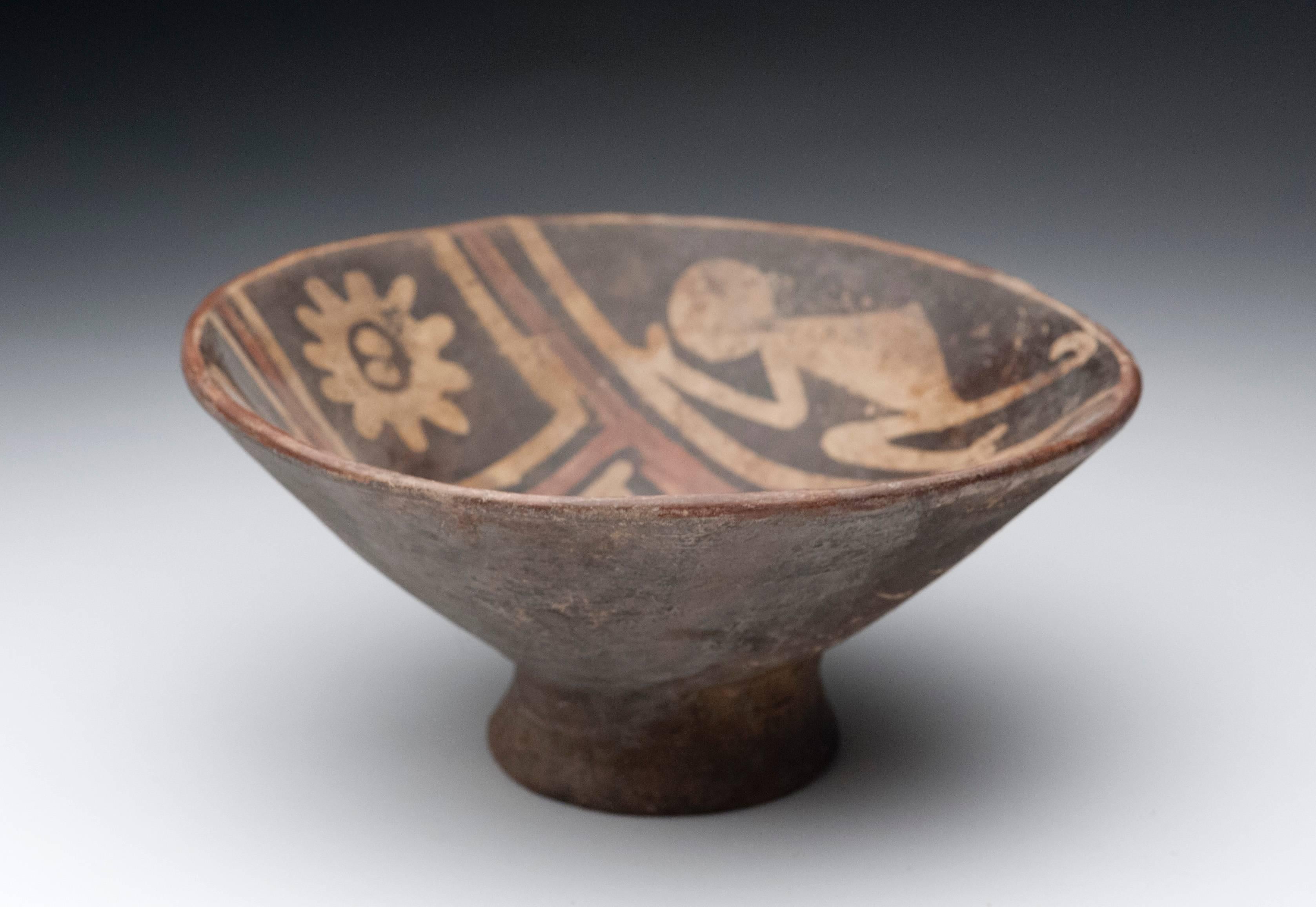 Pre-Columbian Narino Bowl with Monkey Decoration In Excellent Condition In Washington, DC