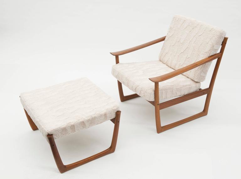 danish modern lounge chair and ottoman by peter hvidt and orla