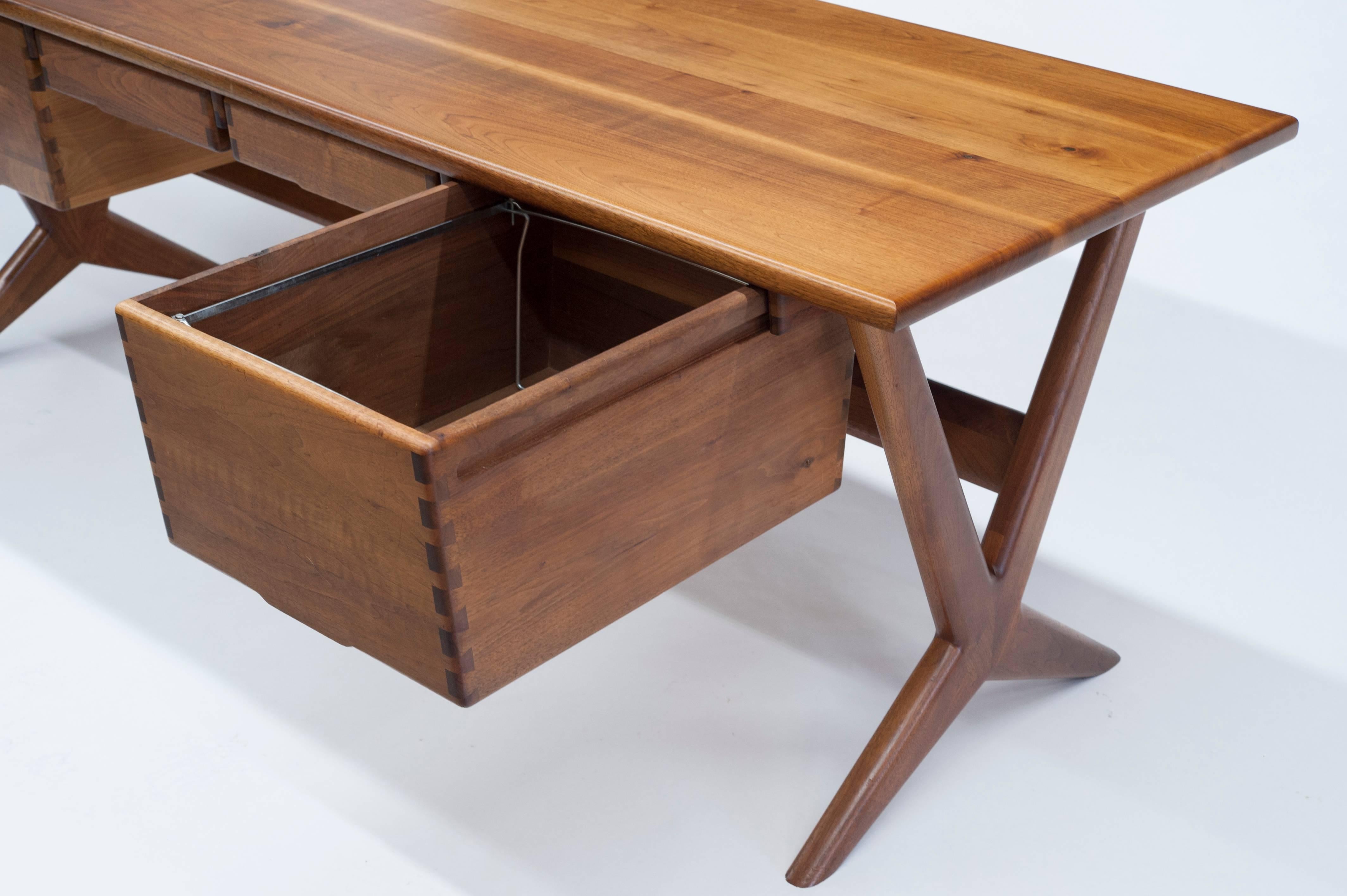 American Craftsman Vintage Modern Studio Desk by Jim Sweeney for Espirit Offices