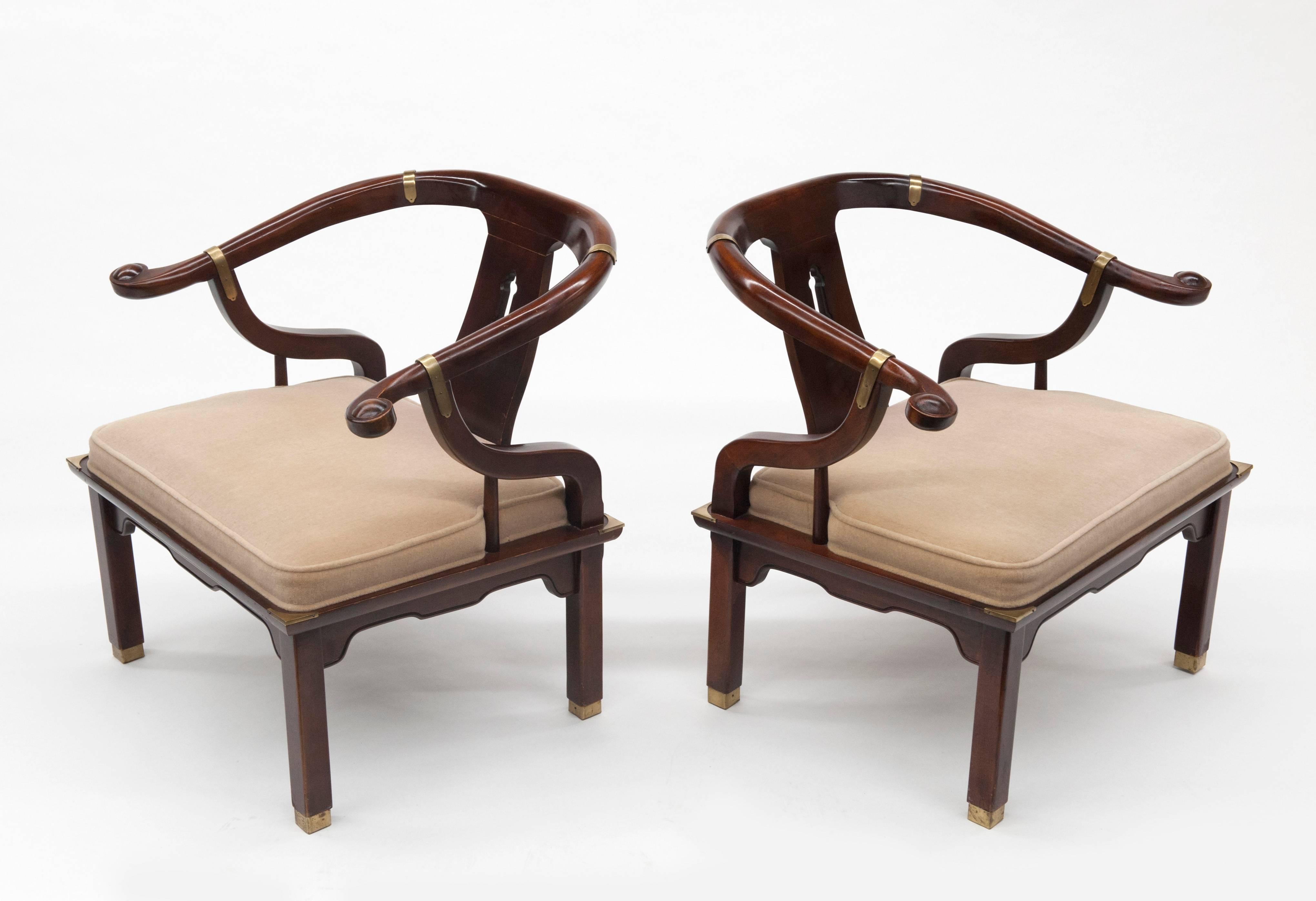 Chinoiserie Pair of Mid-Century Asian Style Ming Lounge Chairs by Century Furniture
