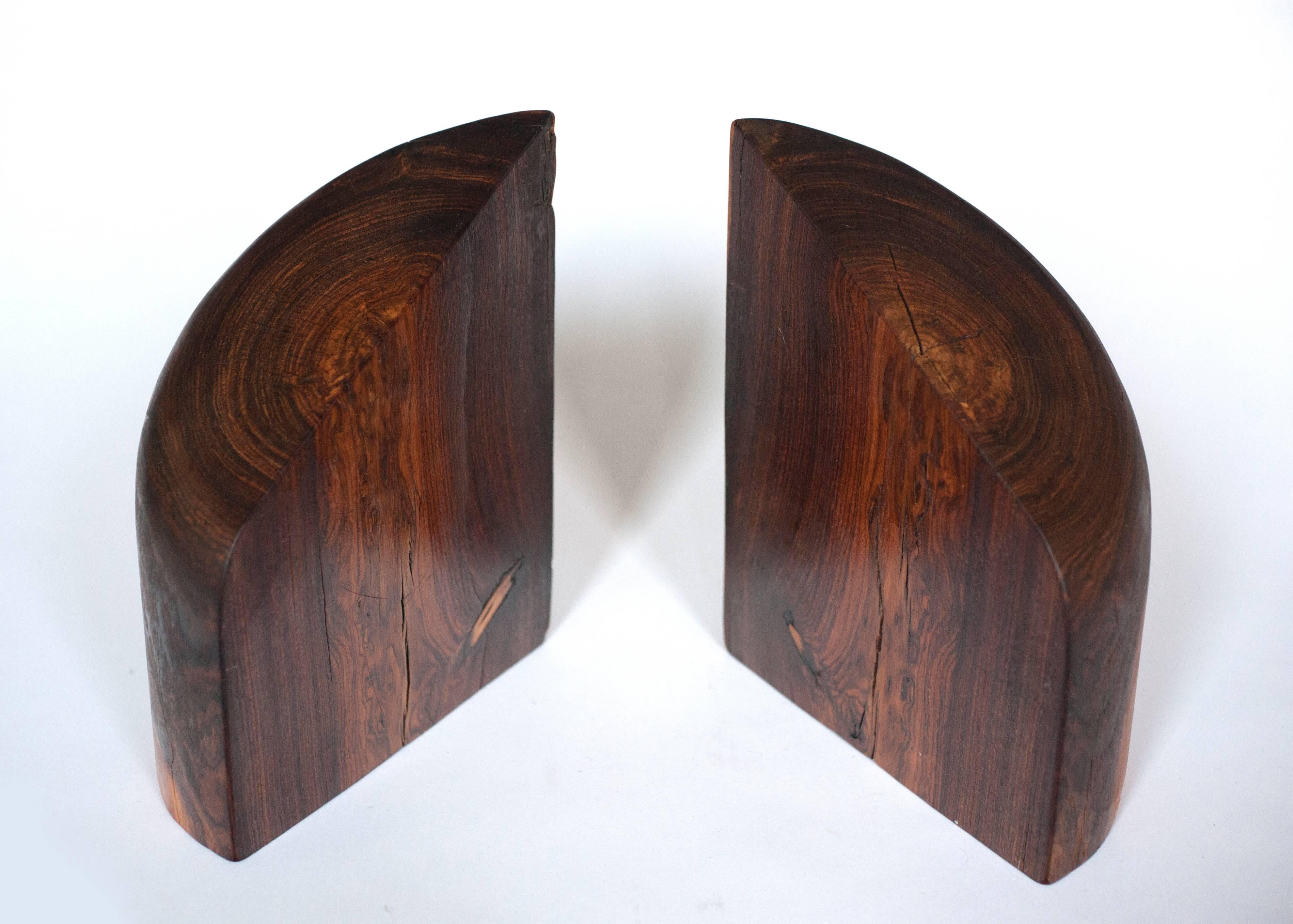 A nice pair of bookends by Don Shoemaker, produced at his Senal, Mexico, studio in the 1960s. Retains partial label.