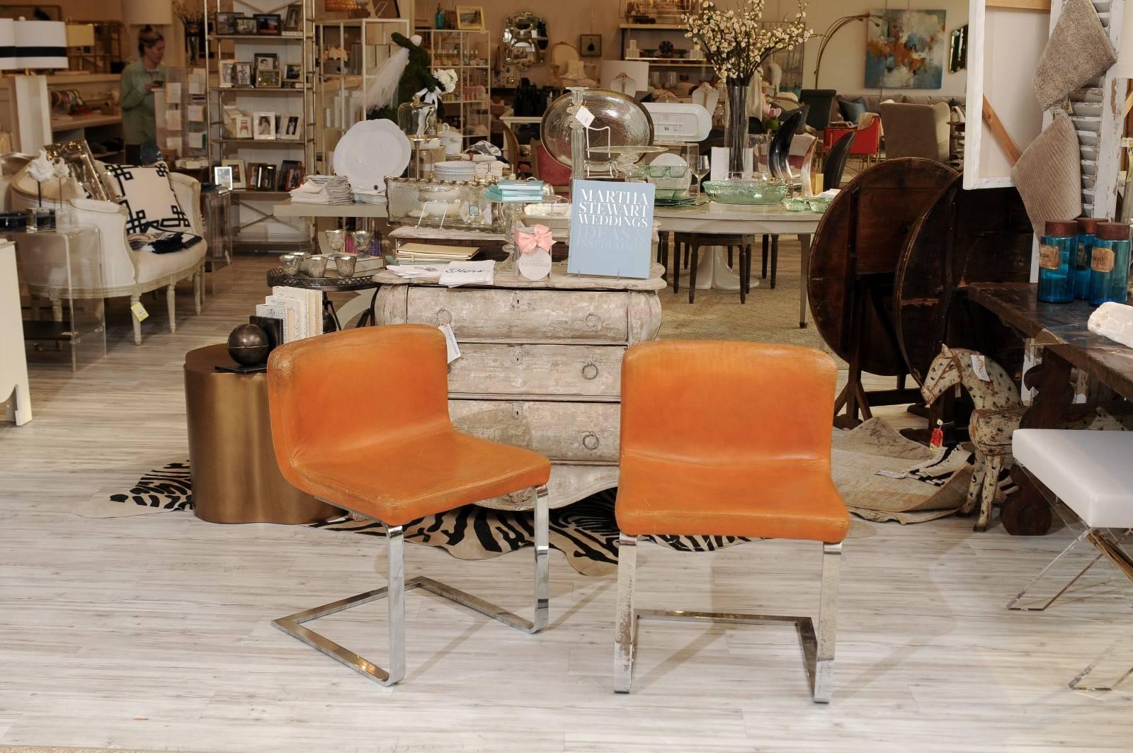 Pair of French Mid-Century Modern Leather and Chrome Accent Chairs In Good Condition In Atlanta, GA