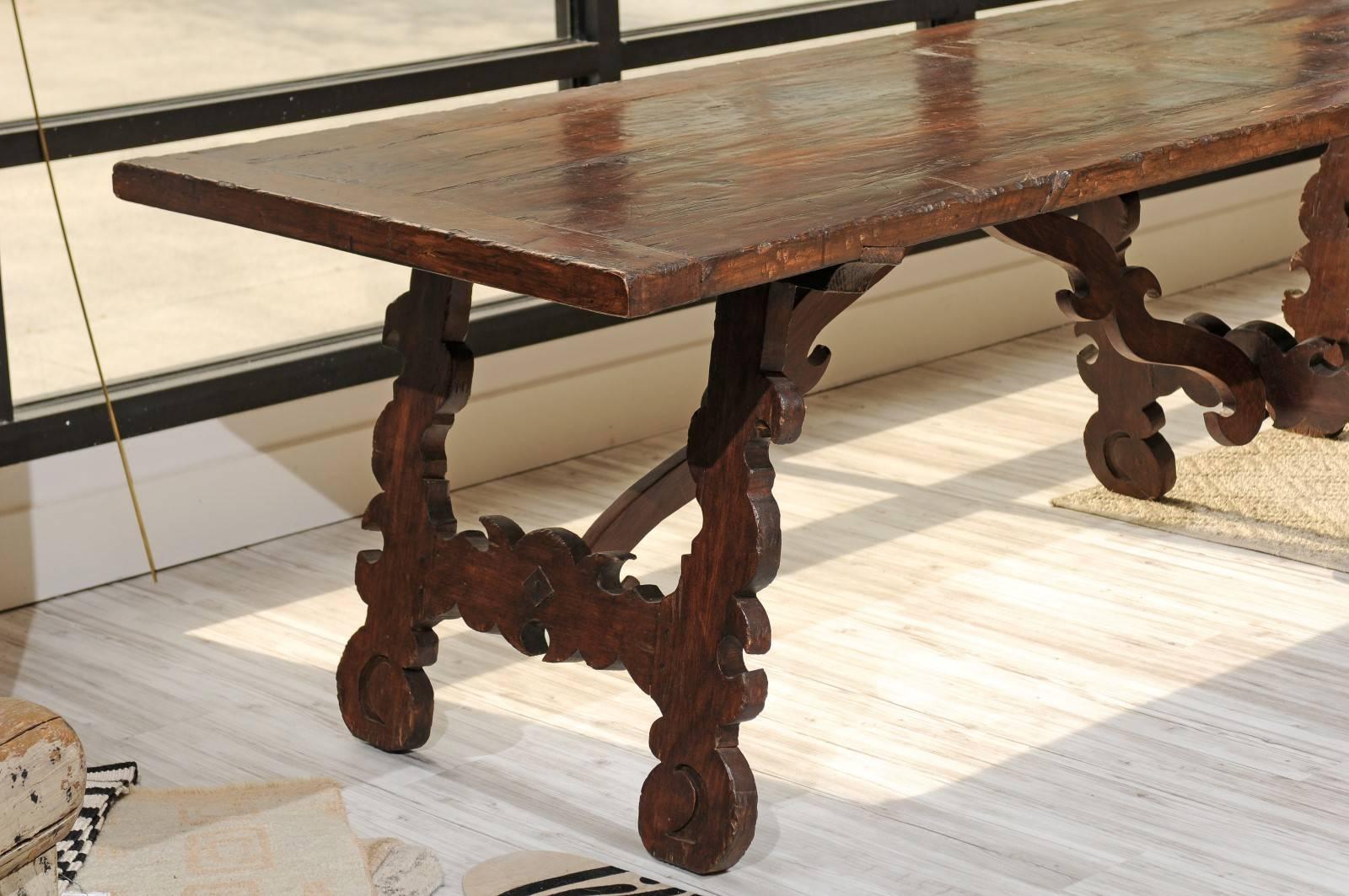 19th Century Catalonian Dining Table with Baroque Style Lyre Legs 2