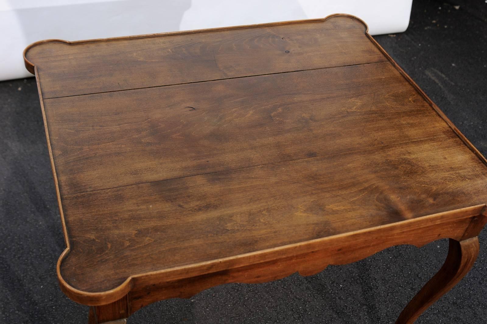 French Louis XV Style 1890s Walnut Game Table with Rounded Corners, Carved Apron 3