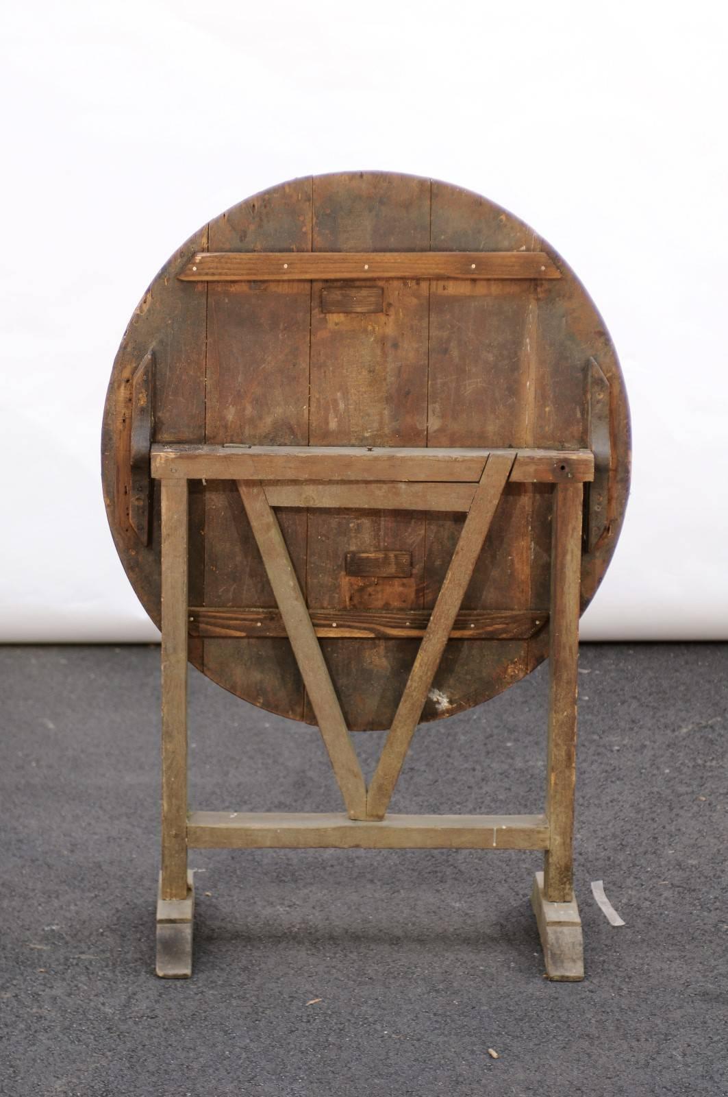 Pine Antique French Rustic Wine Tasting Table with Butterfly Wedge, Late 19th Century