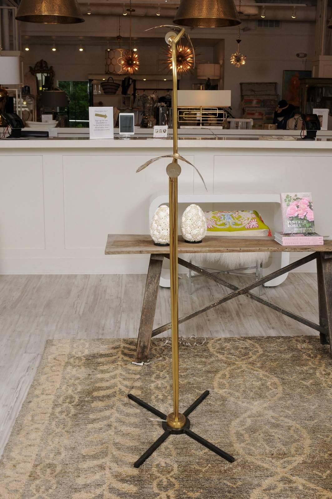 Double Leaf Mid-Century Italian Style Floor Lamp Made of Brass with Iron Base In Excellent Condition In Atlanta, GA
