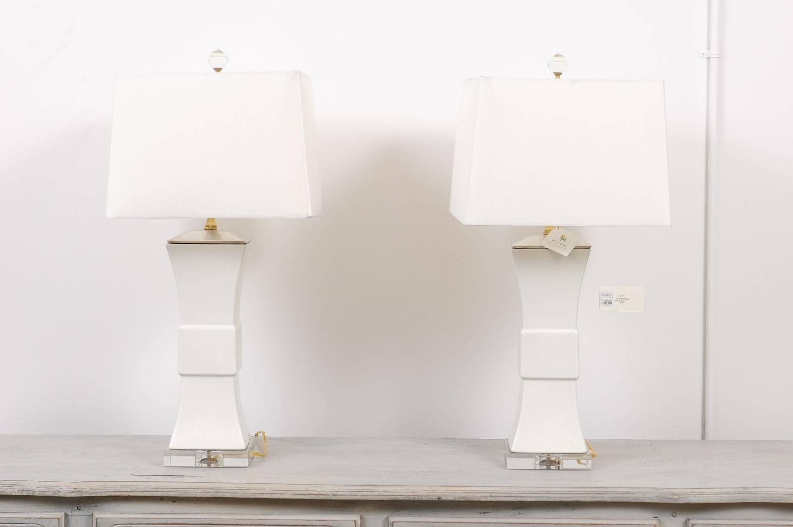 Pair of Contemporary White Porcelain Concave Table Lamps on Square Crystal Bases 5