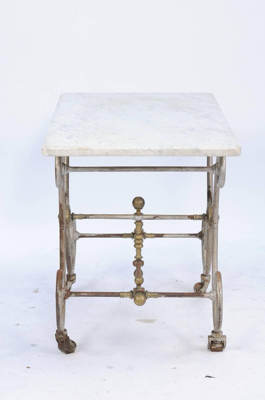 French Iron and Marble-Top Baker's Table with Curly Gilded Legs and Casters 4