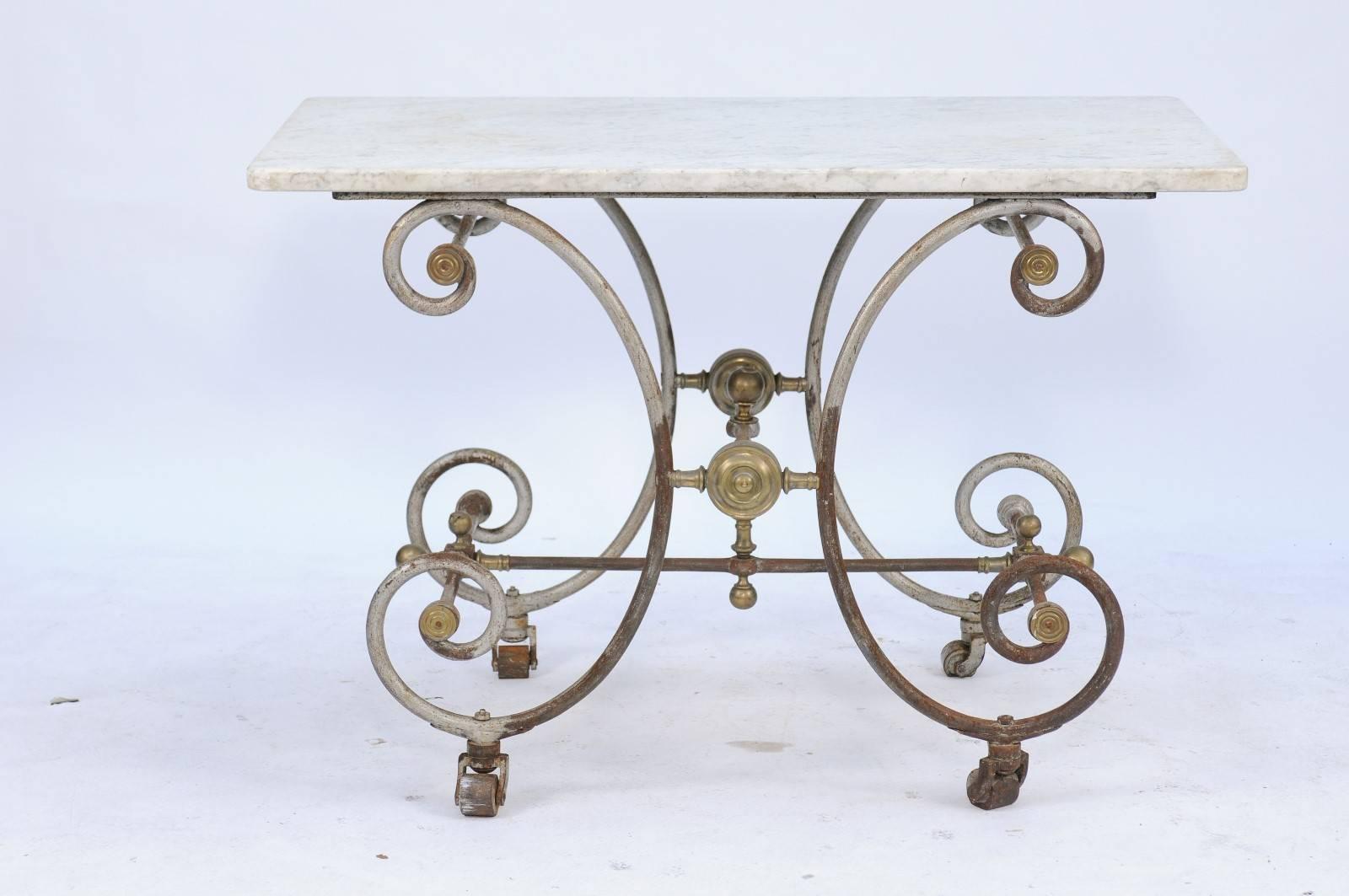 French Iron and Marble-Top Baker's Table with Curly Gilded Legs and Casters In Good Condition In Atlanta, GA