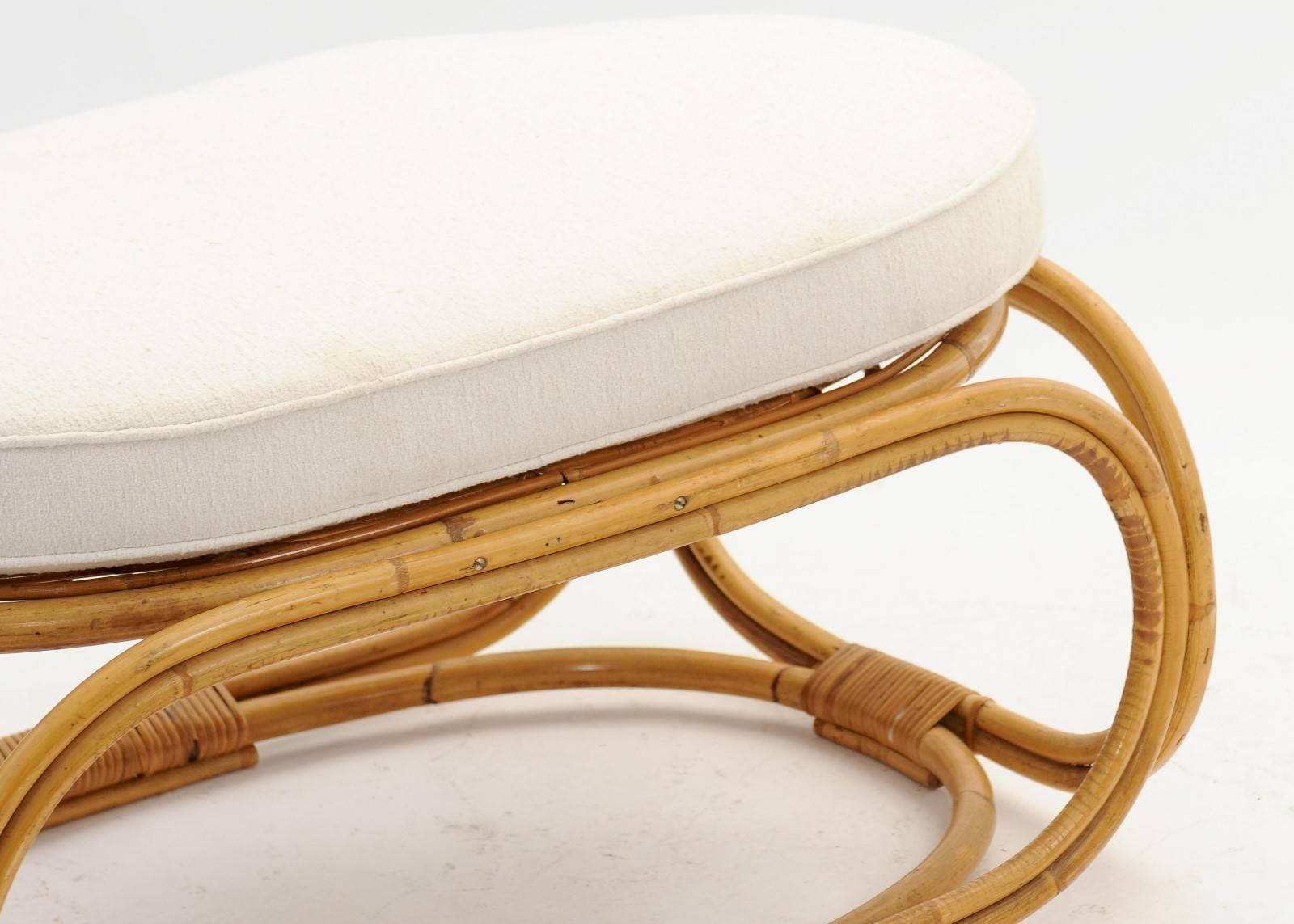 French 1950s Rattan Ottoman with Rounded Base and Oval Upholstered Seat In Good Condition In Atlanta, GA