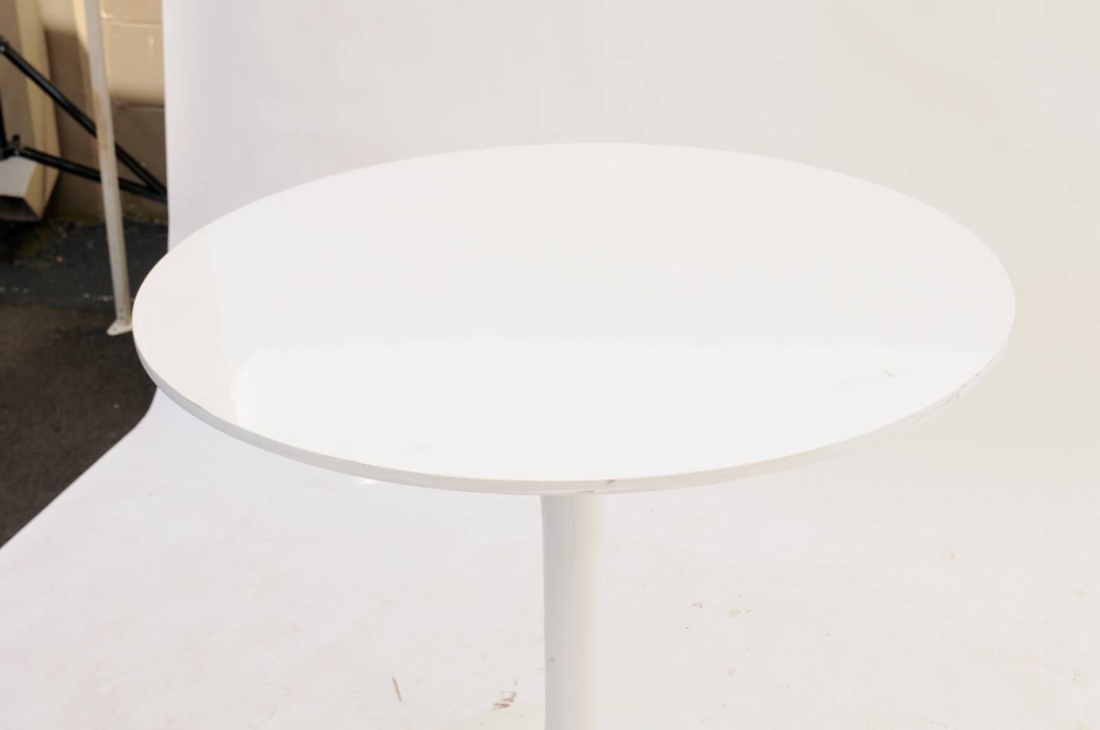 20th Century French 1970s White Resin Circular White Resin Center Table
